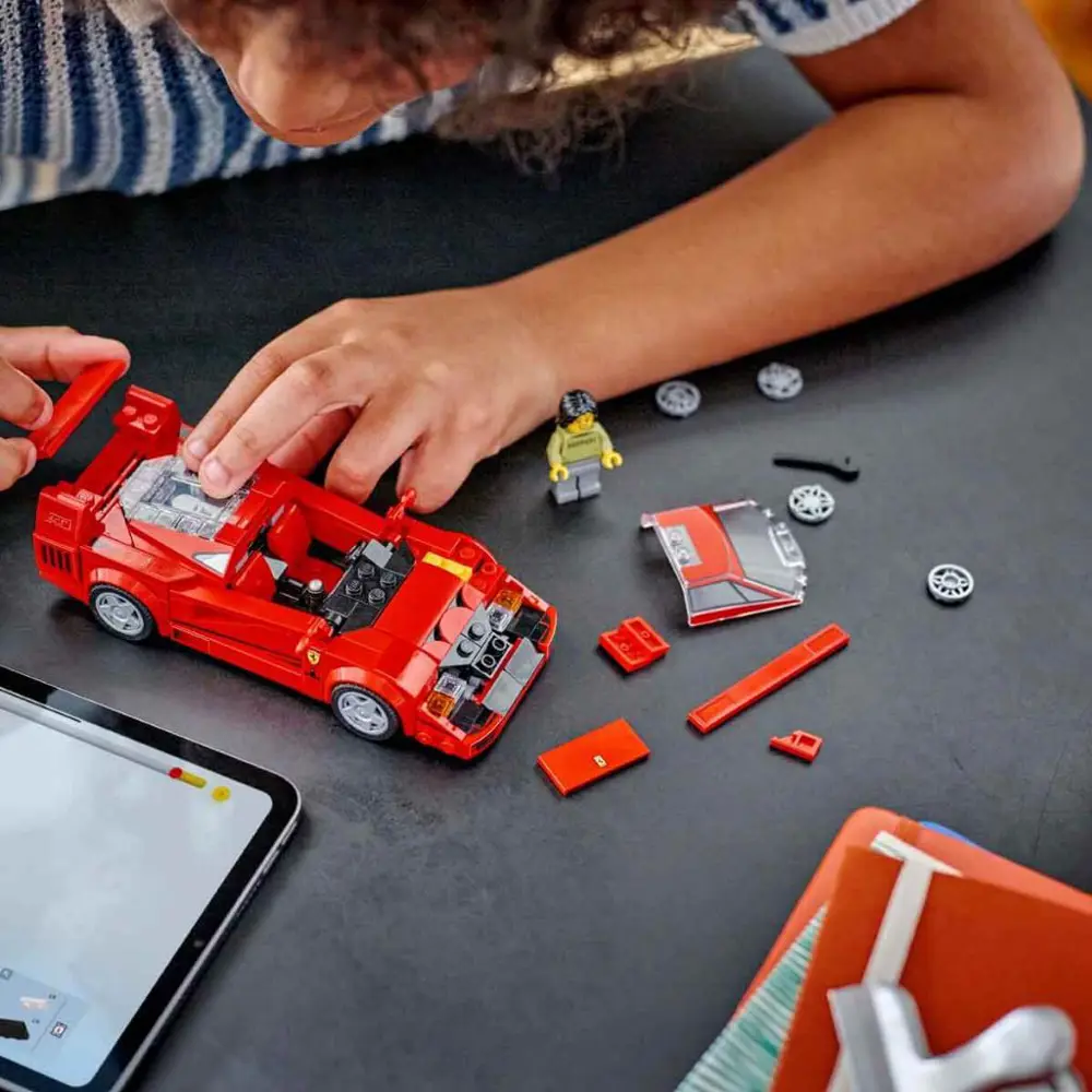 LEGO Speed Champions Ferrari F40 Süper Araba 76934 LEGO Speed Champions Ferrari F40 Süper Araba 76934