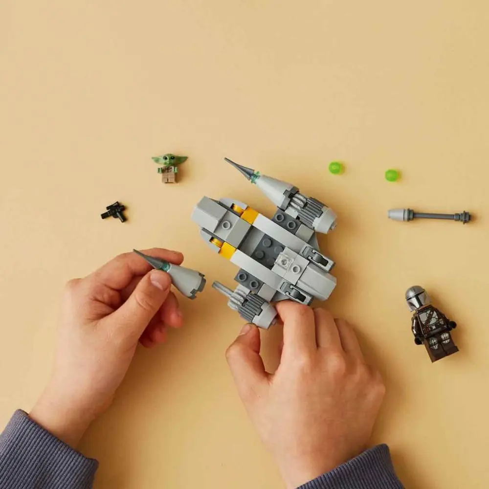 LEGO® Star Wars™ Mandalorian’ın N-1 Starfighter™’ı Mikro Savaşçı 