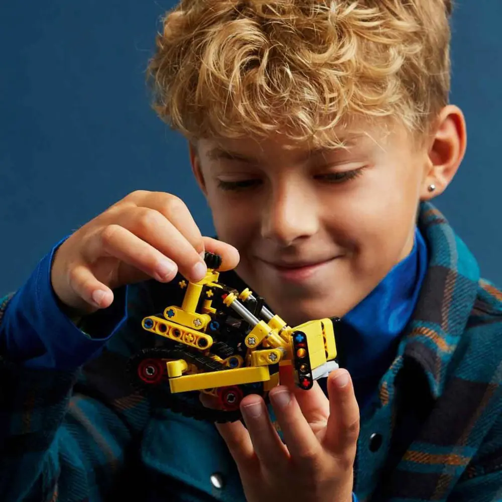 LEGO® Technic Ağır İş Buldozeri 42163 LEGO® Technic Ağır İş Buldozeri 42163