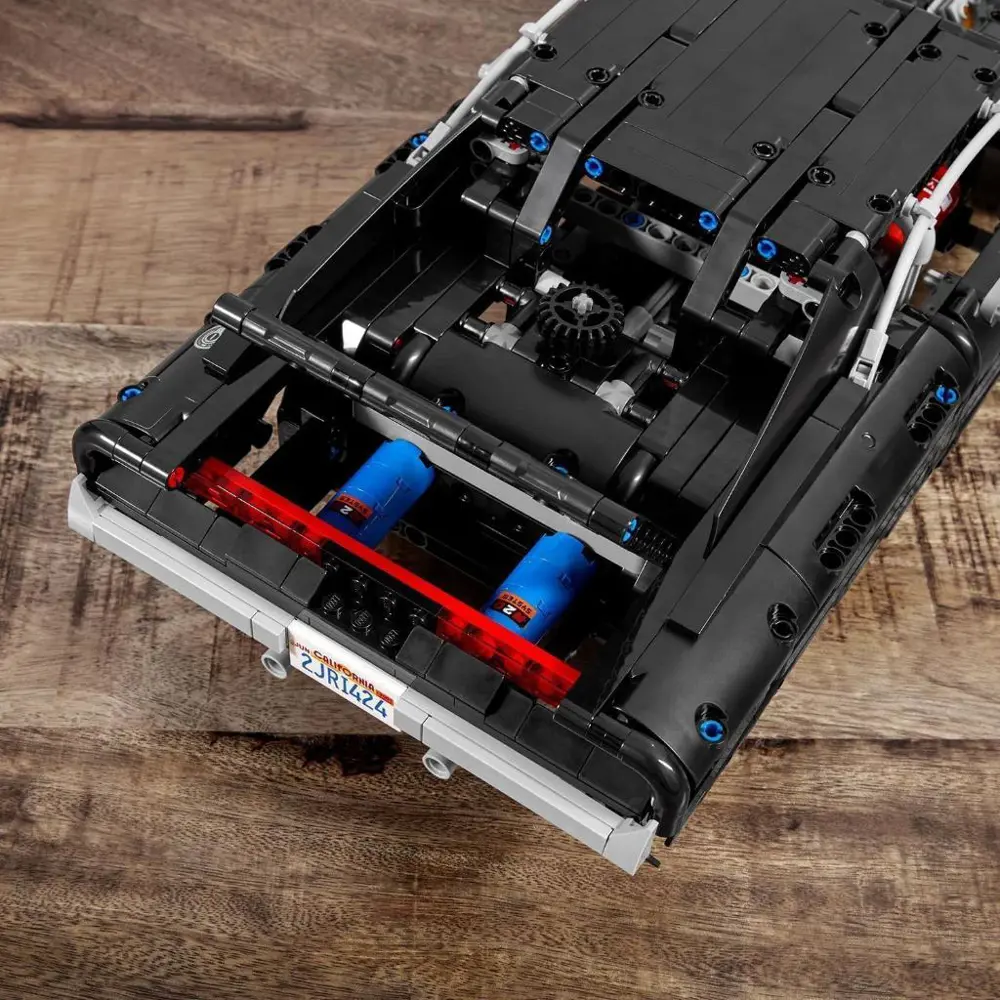 LEGO Technic Dom'un Dodge Charger'ı - Araba Seven Yetişkinler içi