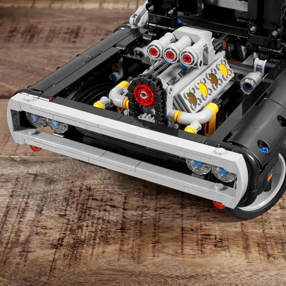 LEGO Technic Dom'un Dodge Charger'ı - Araba Seven Yetişkinler içi