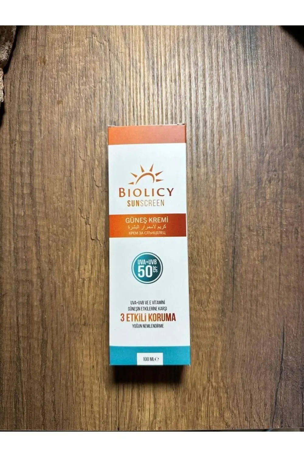 Leke Karşıtı ve Cilt Tonu Eşitleyici Güneş Koruyucu Krem SPF 50 F