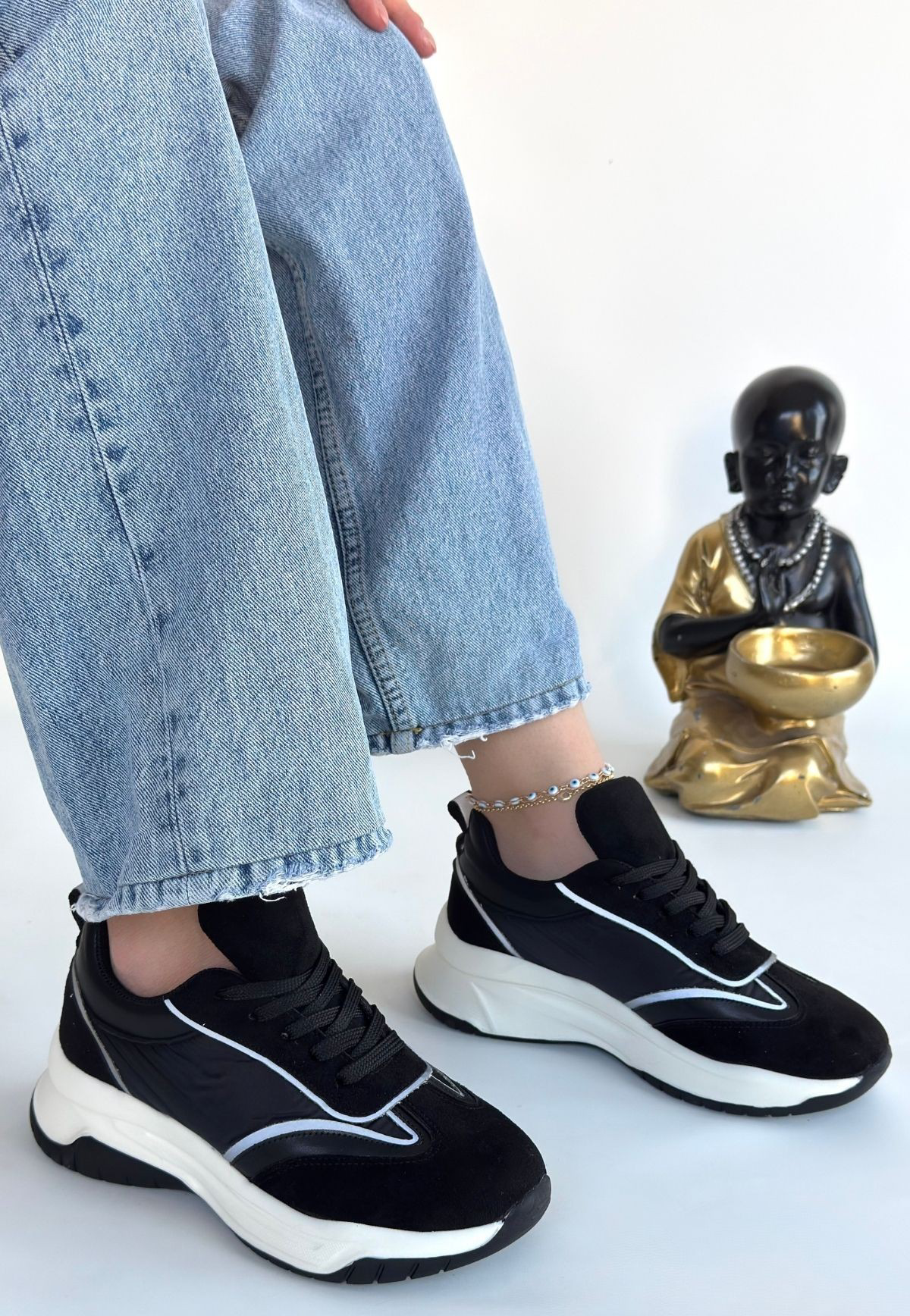 Lemda Siyah Süet Bağcıklı Spor Ayakkabı