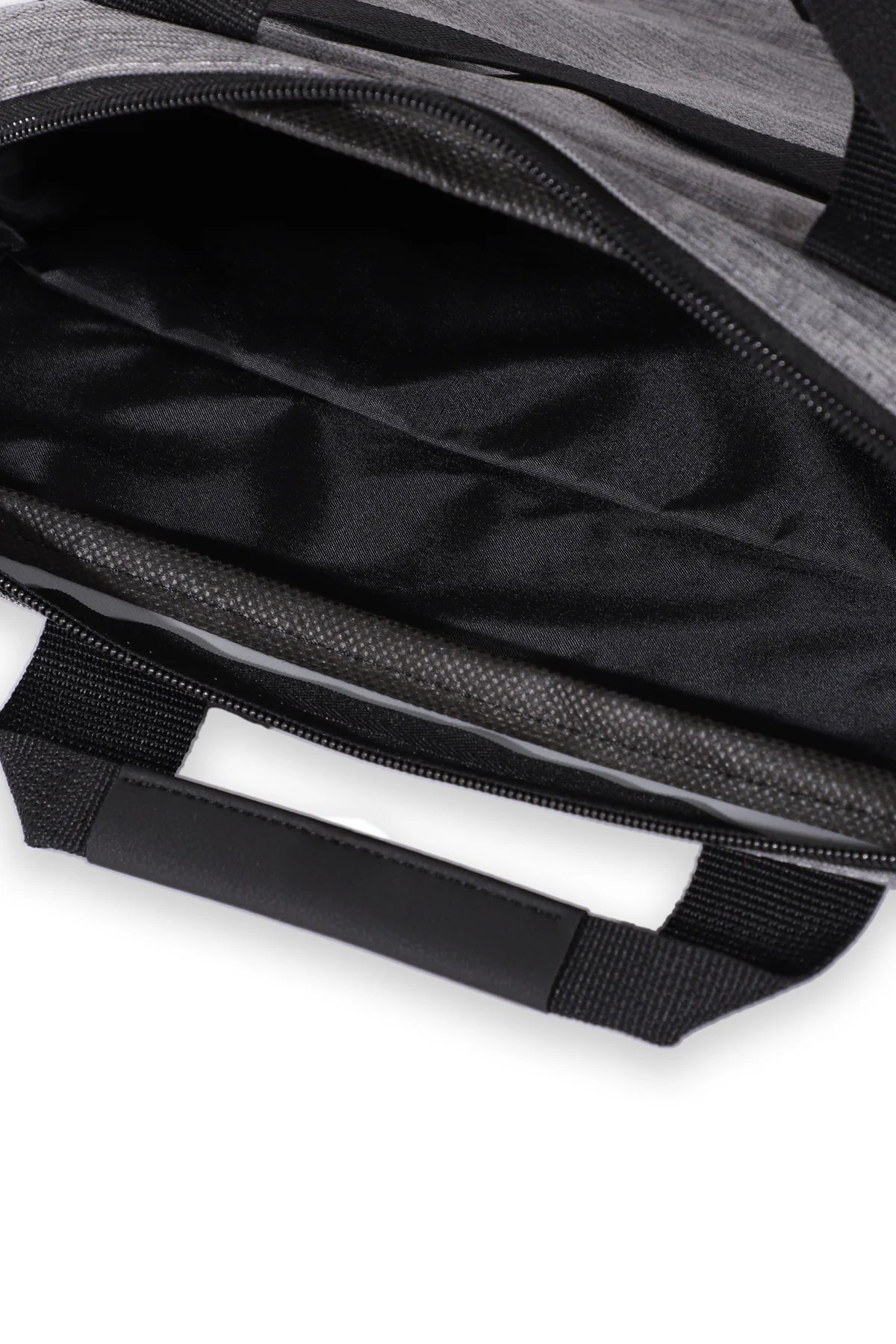 Len ovo Yoga Pro 7i Gen 9 (14, Intel) 14'' Metro Gray Askılı Lapt