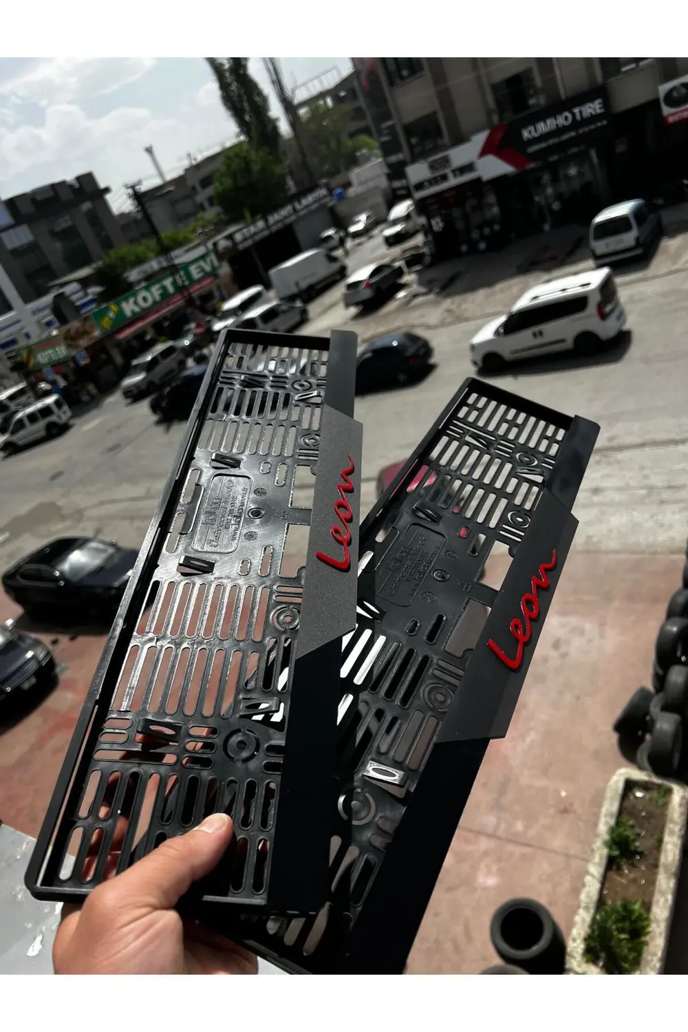LEON MAT Pleksi Plakalık 1 TAKIM,2 ADET