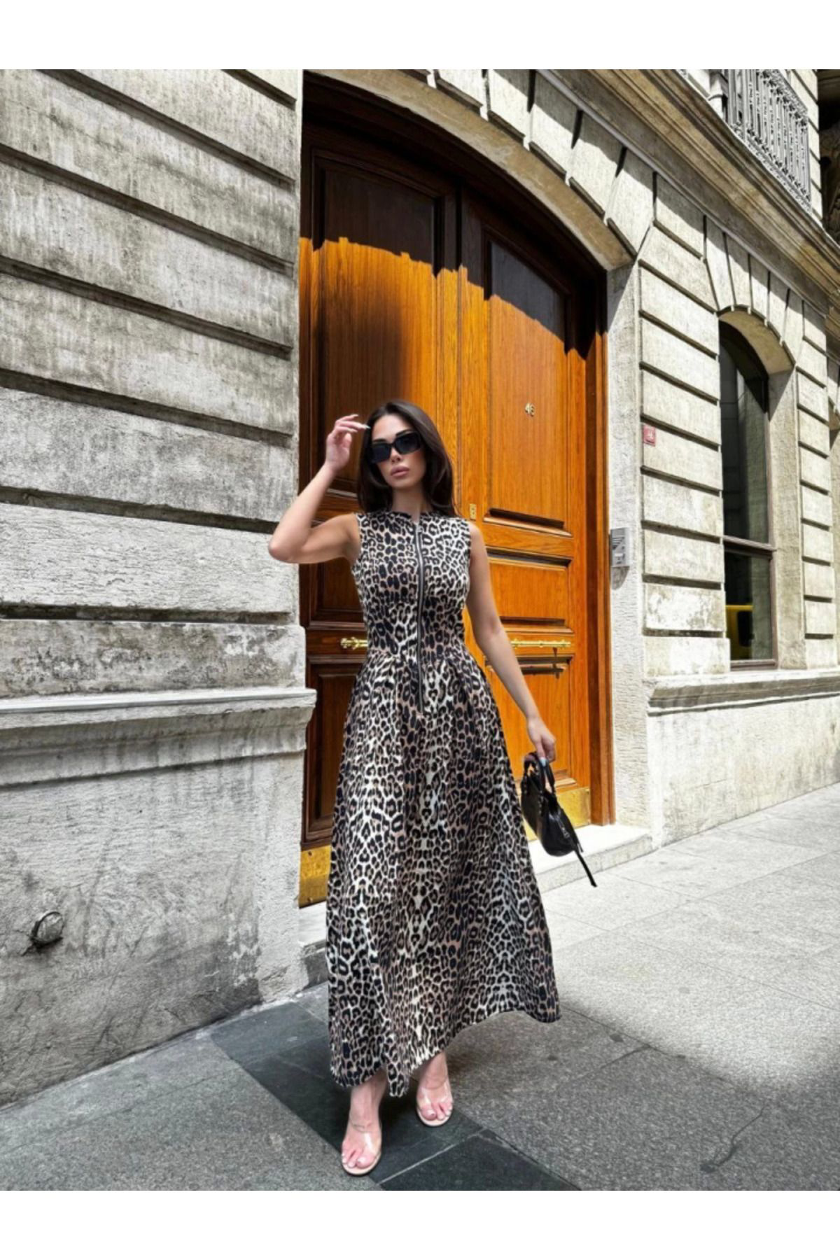 Leopar Desenli Fermuarlı Cepli Pileli Midi Elbise- Leopar