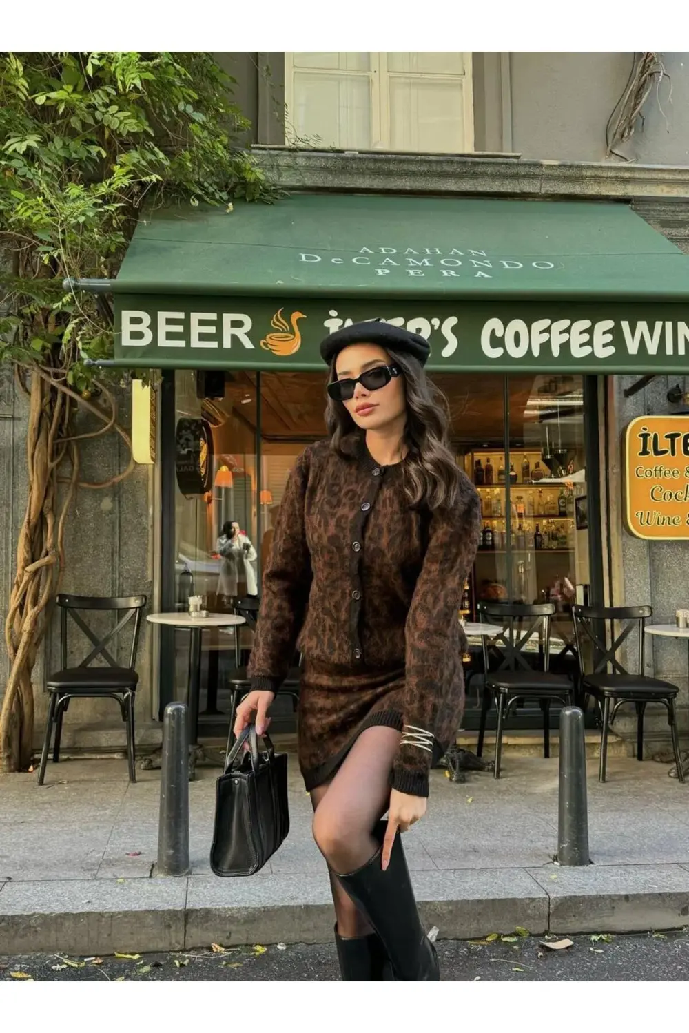 Leopar Desenli Hırka Etek Triko Takım