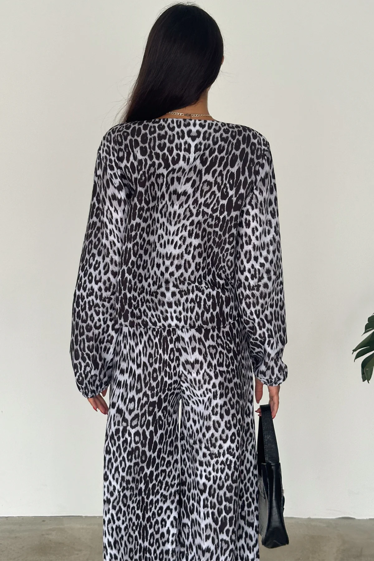 Leopar Desenli Poplin Gömlekli Takım