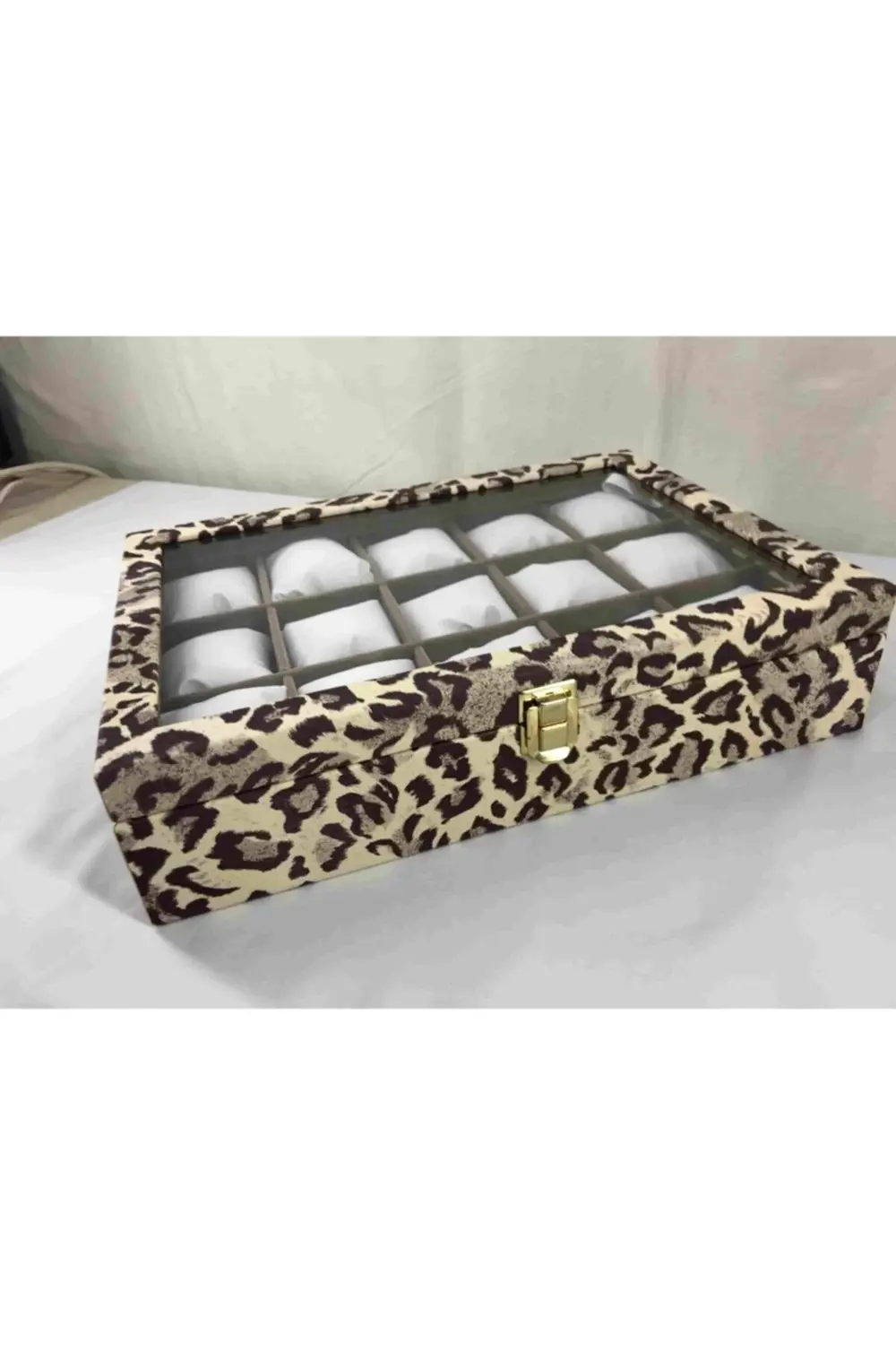Leopar Desenli Yumuşak Yastıklı 15 Kol Saati Kapasiteli Saat Kutu