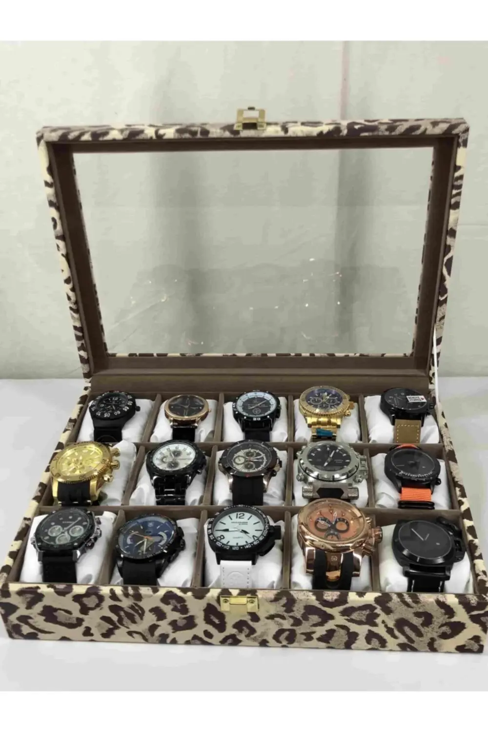 Leopar Desenli Yumuşak Yastıklı 15 Kol Saati Kapasiteli Saat Kutu