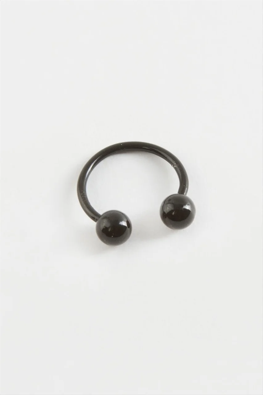 Lexroo 1 Cm Septum Çelik Piercing 1 Adet - Siyah Lexroo 1 Cm Septum Çelik Piercing 1 Adet - Siyah