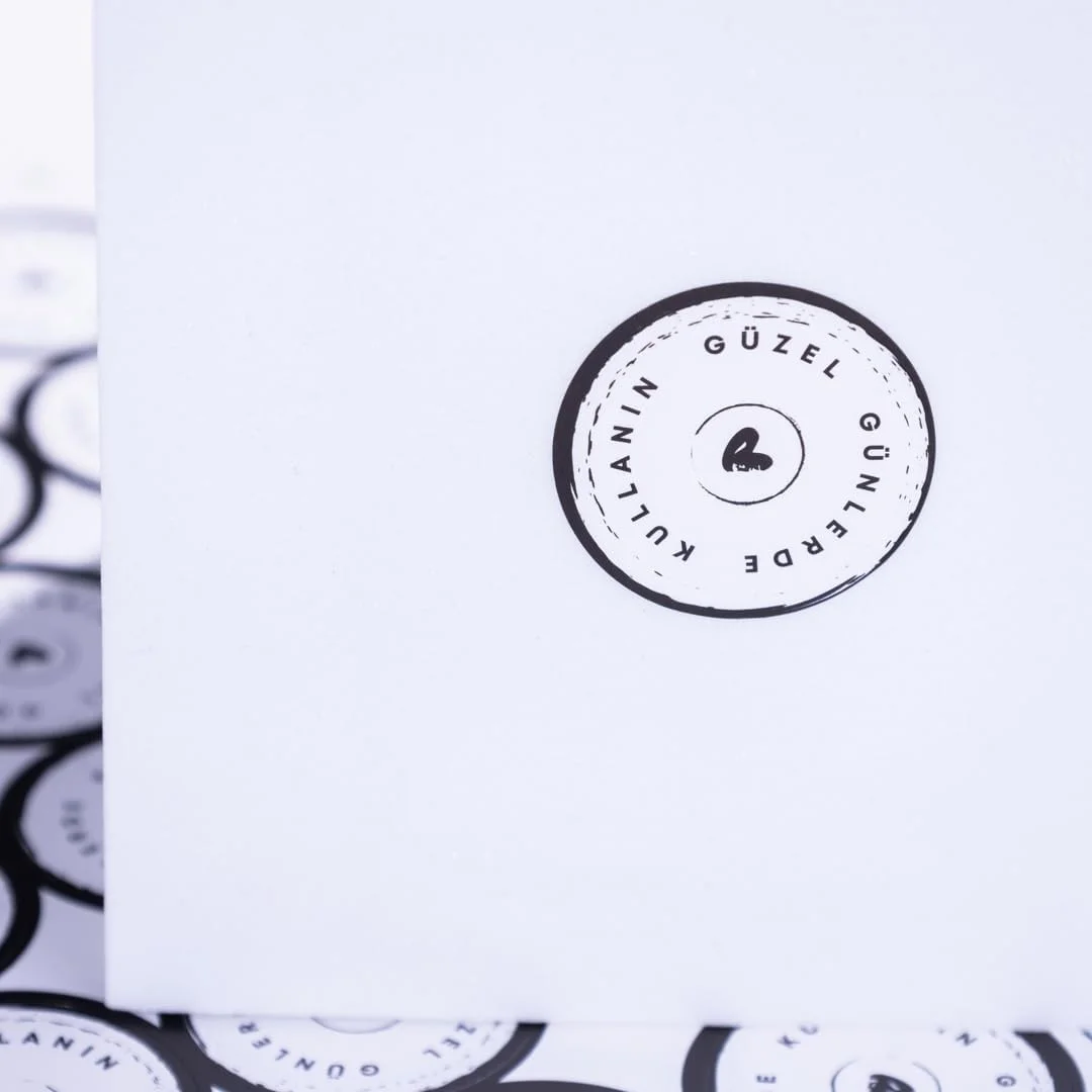 Lexroo Güzel Günlerde Kullanın, Yazılı Sticker Seti, Vintage, 700 Adet Çok Renkli Lexroo Güzel Günlerde Kullanın, Yazılı Sticker Seti, Vintage, 700 Adet Çok Renkli