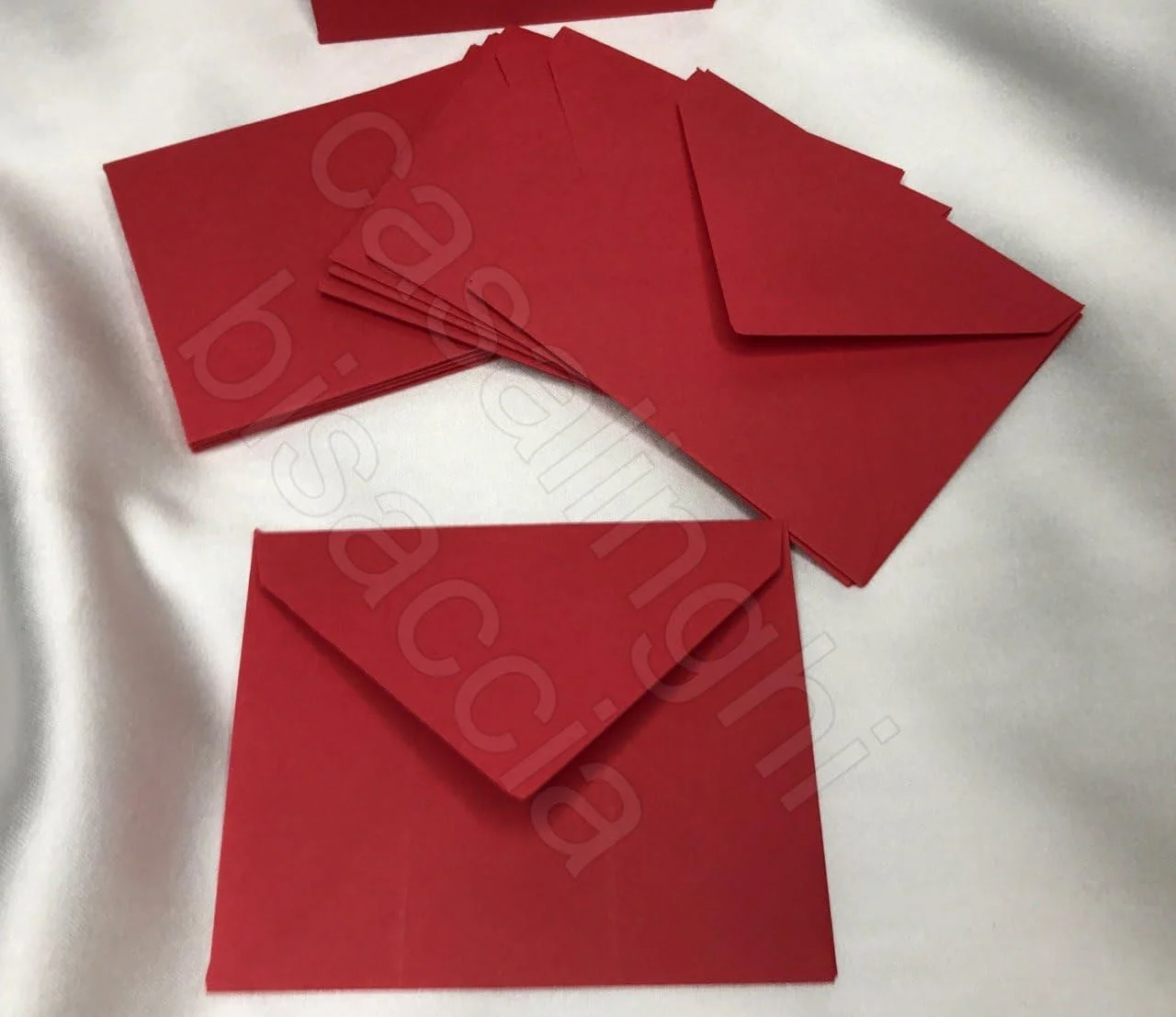 Lexroo Kırmızı Sevimli Küçük Mesaj Zarfı Colourful Envelope 7x9 Cm 10lu Lexroo Kırmızı Sevimli Küçük Mesaj Zarfı Colourful Envelope 7x9 Cm 10lu