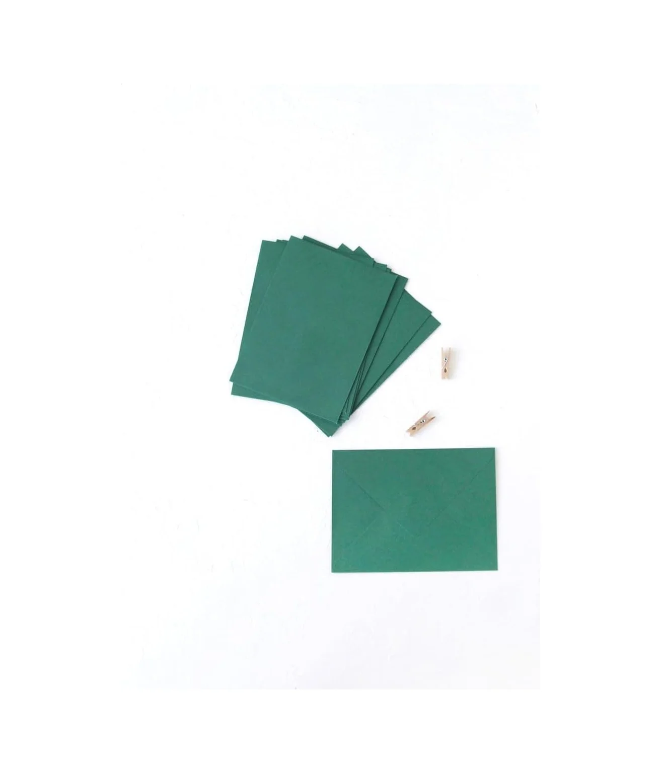 Lexroo Koyu Yeşil Standart Zarf, 13x18 Cm 25 Adet Lexroo Koyu Yeşil Standart Zarf, 13x18 Cm 25 Adet