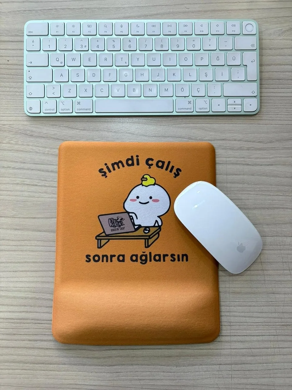 Lexroo Şimdi Çalış Sonra Ağlarsın Baskılı Bilek Destekli Kare Mouse Pad Turuncu Standart Lexroo Şimdi Çalış Sonra Ağlarsın Baskılı Bilek Destekli Kare Mouse Pad Turuncu Standart