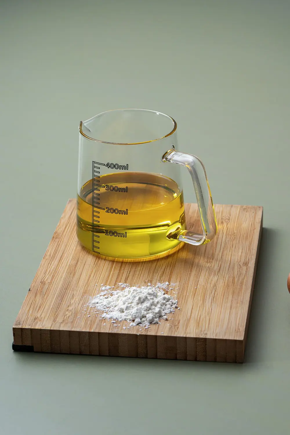 Lia Borosilikat Ölçü Kabı 400 ml