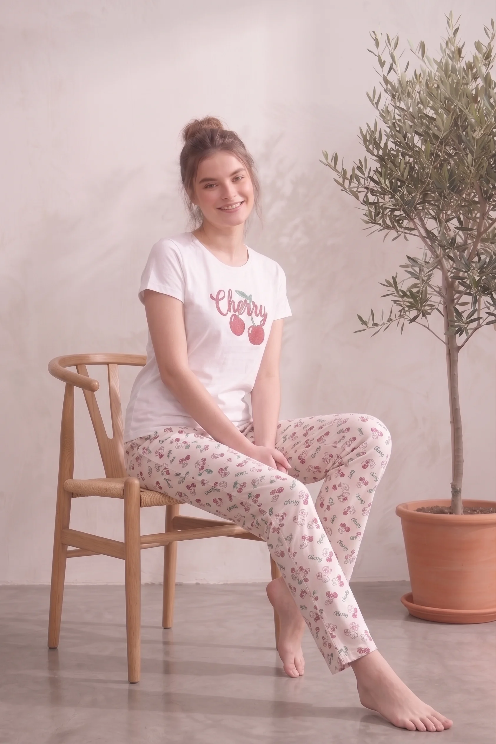 Likralı Desenli Kısa Kollu Yazlık Rahat ve Esnek Pijama Takımı, Beyaz, 3XL Fiyatı, Yorumları ve Özellikleri