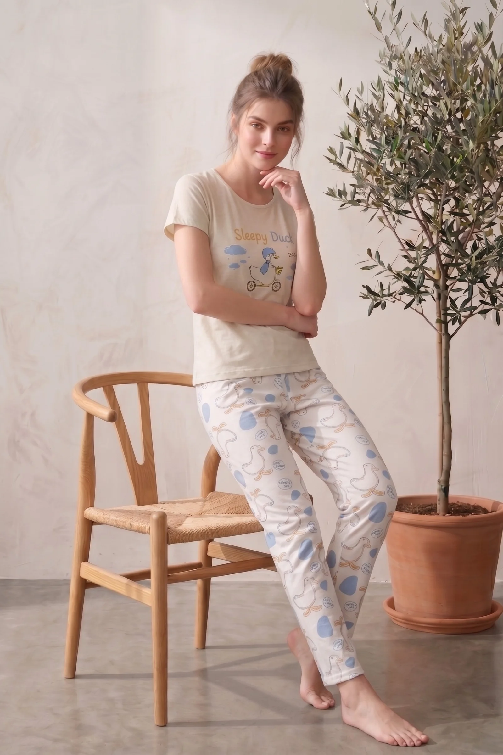 Likralı Ördek Desenli Kısa Kollu Yazlık Rahat ve Esnek Pijama Takımı, Ekru, M Likralı Ördek Desenli Kısa Kollu Yazlık Rahat ve Esnek Pijama Takımı, Ekru, M Fiyatı, Yorumları ve Özellikleri