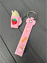 Lila Milkshake Çilek Detay Anahtarlık Çanta Ve Cüzdan Süsü-ANAHTA Lila Milkshake Çilek Detay Anahtarlık Çanta Ve Cüzdan Süsü-ANAHTA