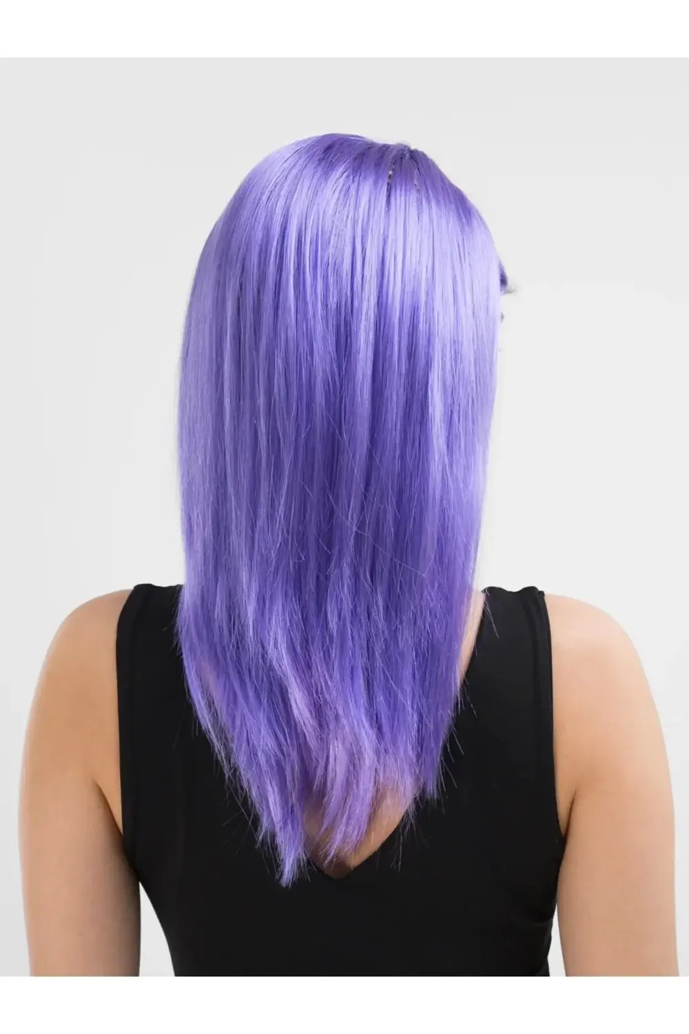 Lila Renk Uzun Düz Parti Peruğu Lila Renk Uzun Düz Parti Peruğu