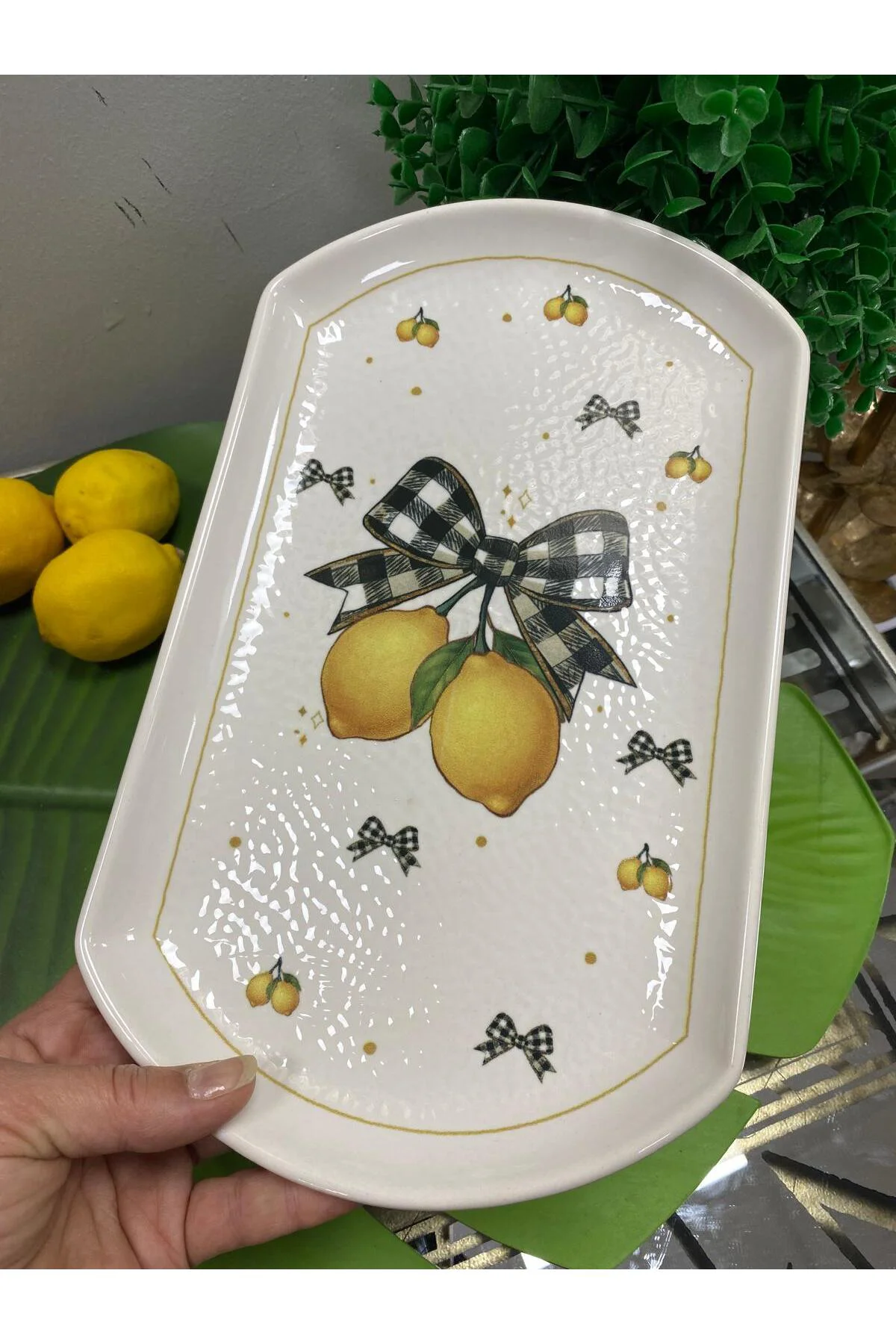 Limonlu Porselen Orta Sunum Tabağı Oval 30x18 cm
