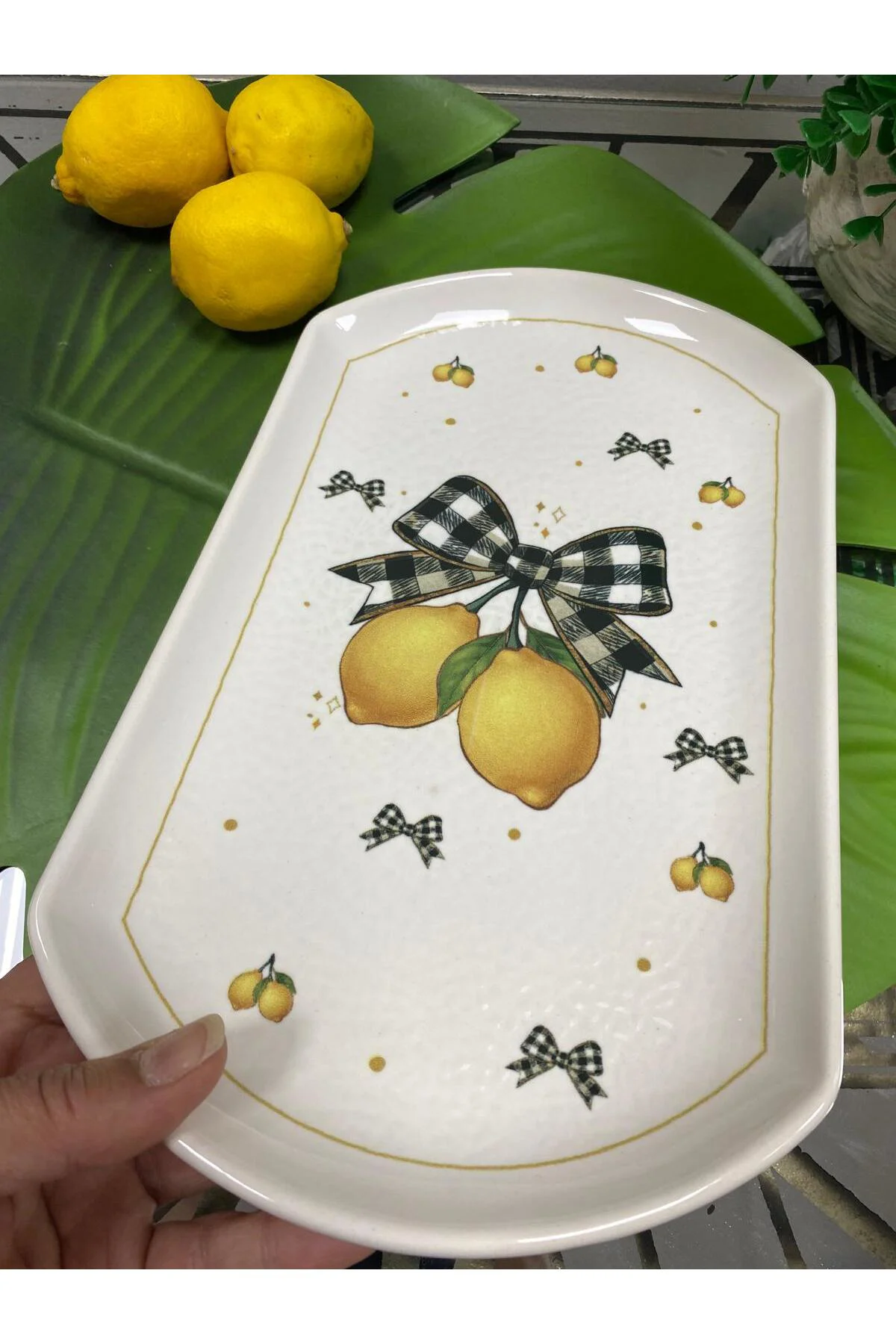 Limonlu Porselen Orta Sunum Tabağı Oval 30x18 cm