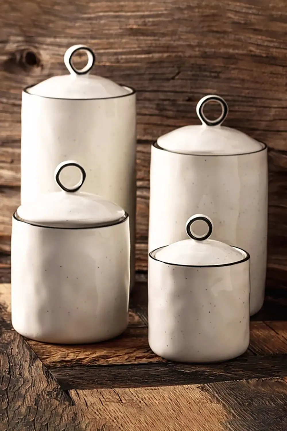 Lina 4'lü Vakumlu Kapaklı Baharatlık/baharat Takımı 377CSERI