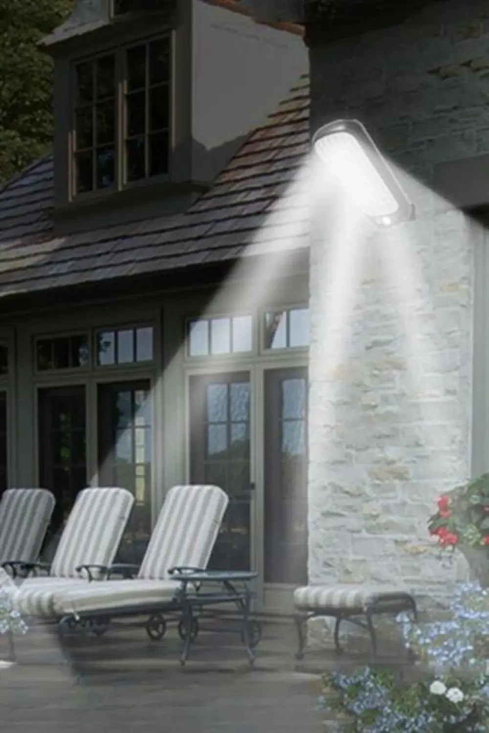 Lisinya303 Sensörlü Güneş Enerjisi İle Şarj Olabilen Duvara Monte