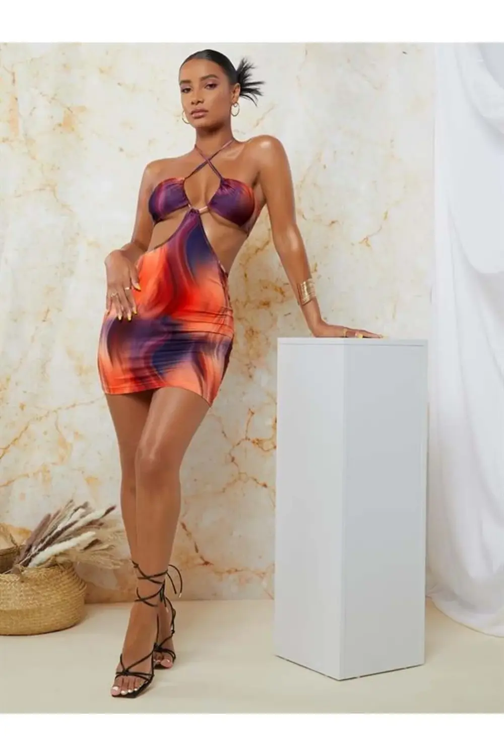 Litae Transparan Detaylı Omuz Dekolteli Mini Fantezi Elbise