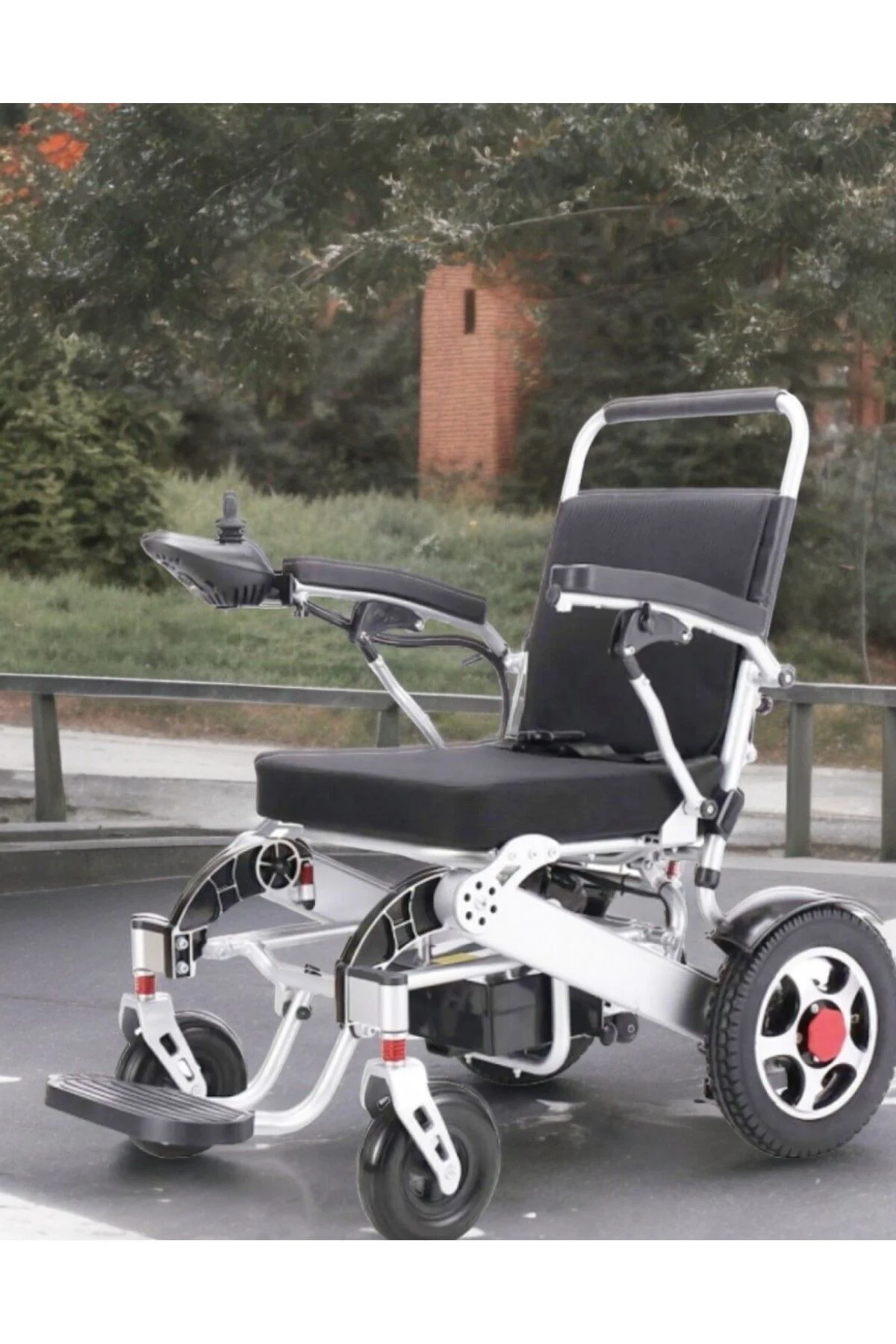 Lityum Pilli Akülü Tekerlekli Sandalye