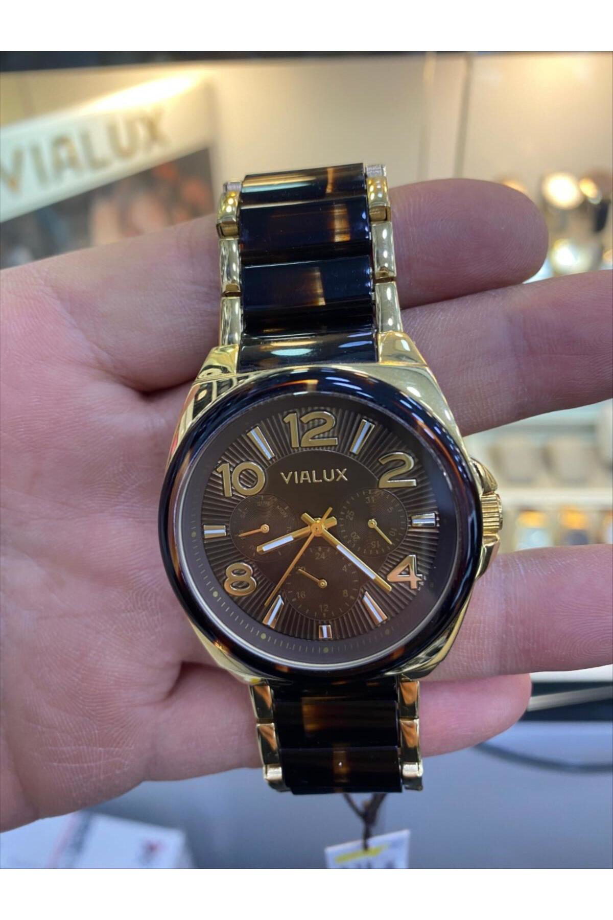 Lj688g-06yg 40 Mm Altın Kaplama Fonksiyonlu Kadın Kol Saati