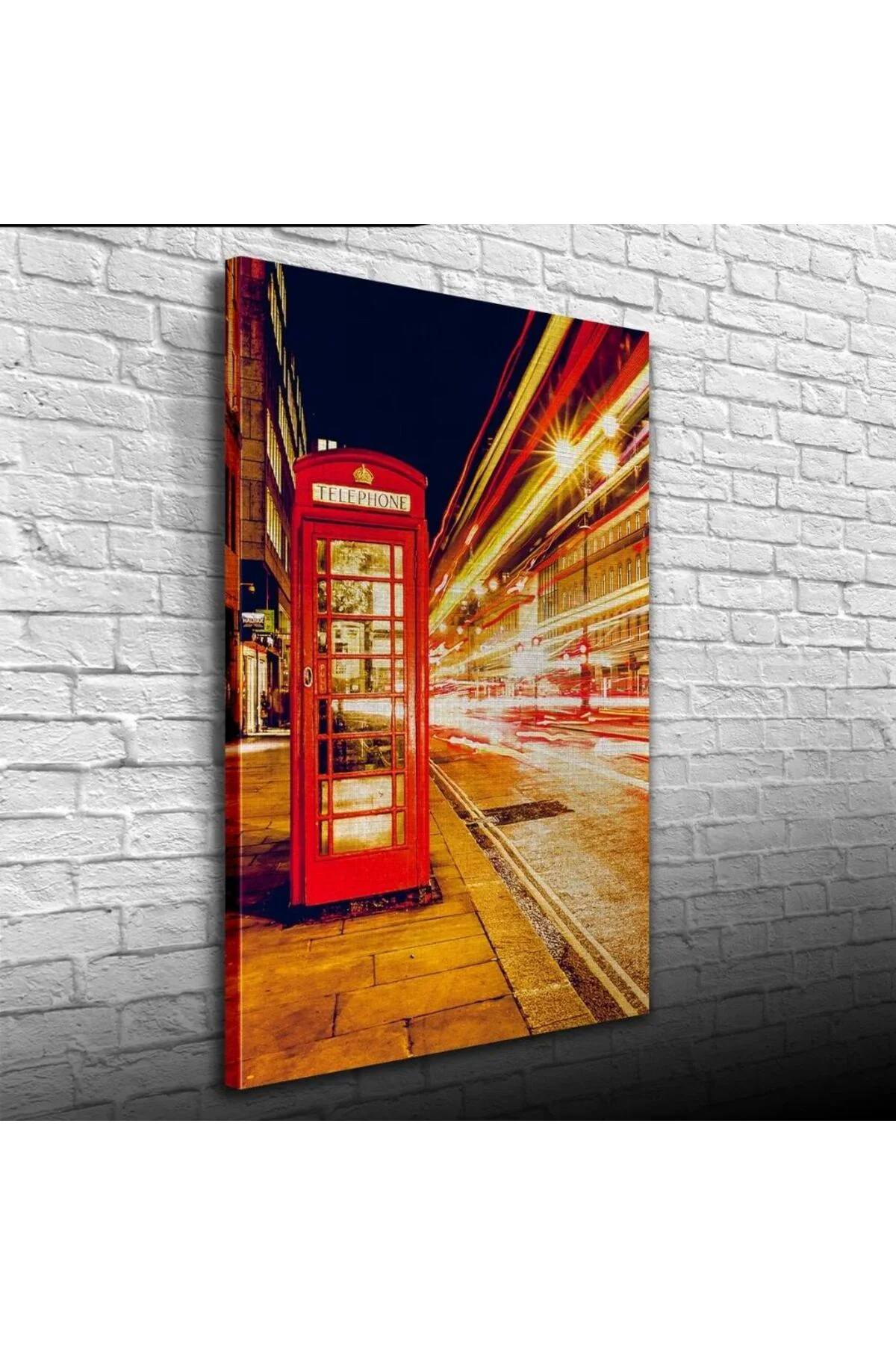Londra`da Kırmızı Telefon Kulübesi Kanvas Tablo 50 x 70