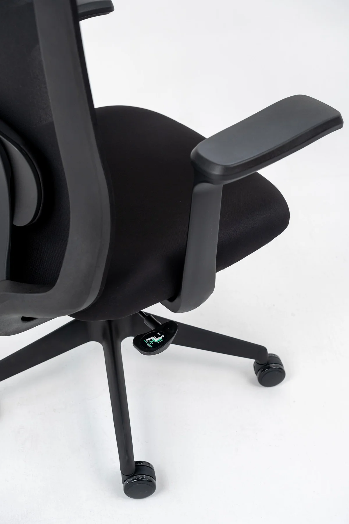 LORA Ofis Koltuğu / Yönetici koltuğu/ Sabit kol / Hareketli Başlı