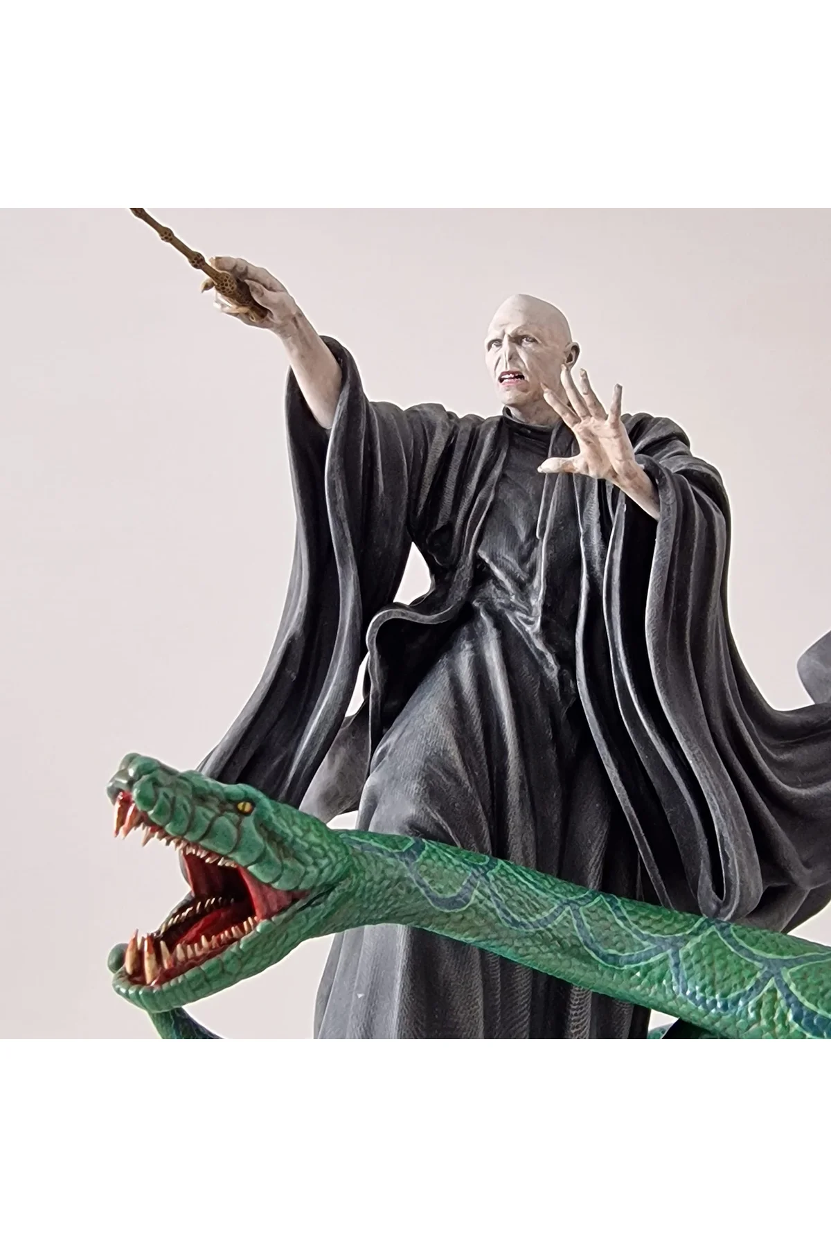 Lord Voldemort Ve Nagini Hogwarts Savaşı 8k Ultra Hd boyalı figür Büyük Boy