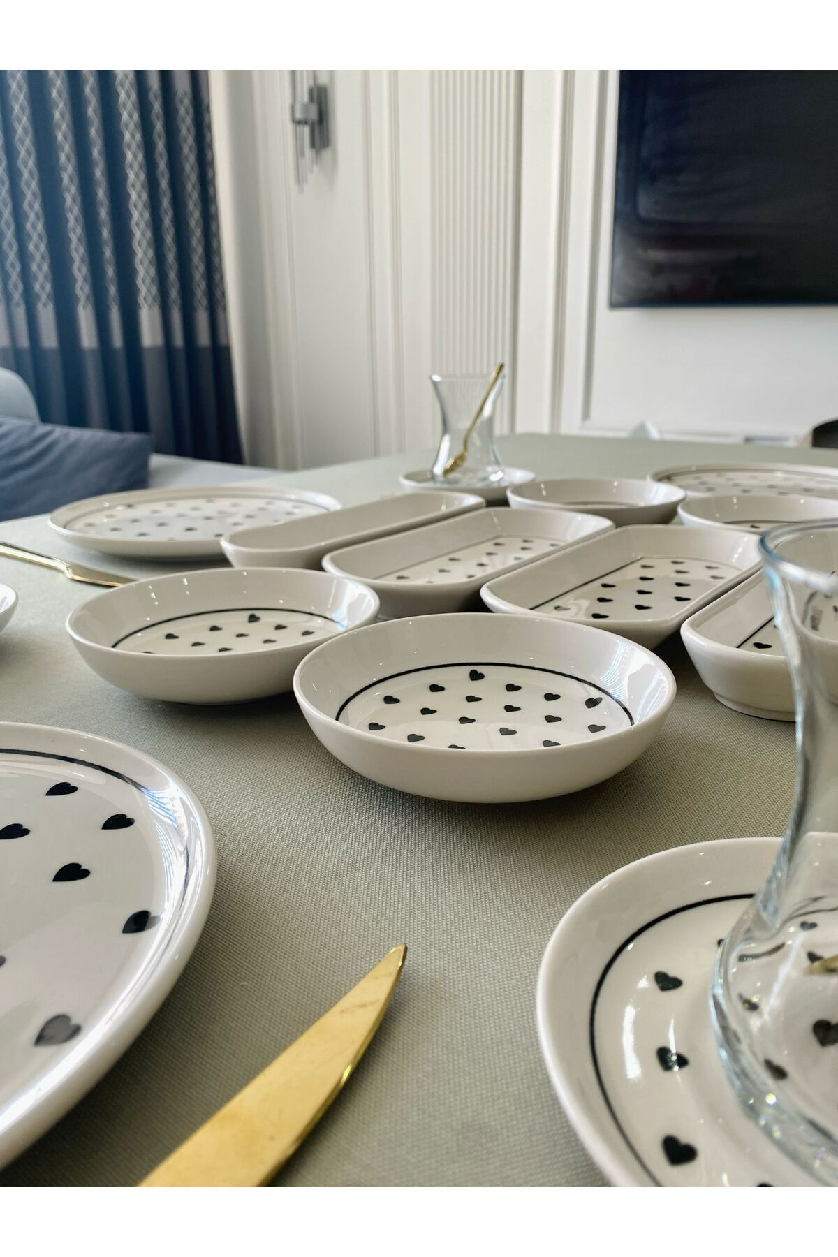 Love Desen Siyah 6 Kişilik 20 Parça Kahvaltı Takımı (Sosluklu)