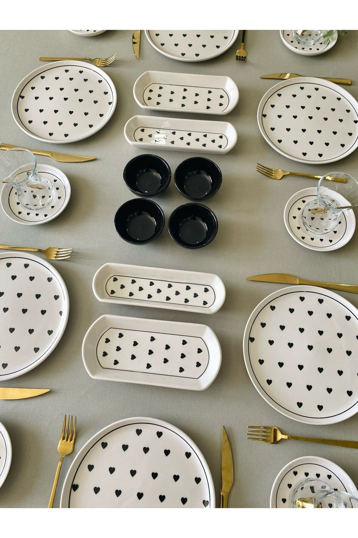 Love Desen Siyah 6 Kişilik 20 Parça Kahvaltı Takımı (Sosluklu)