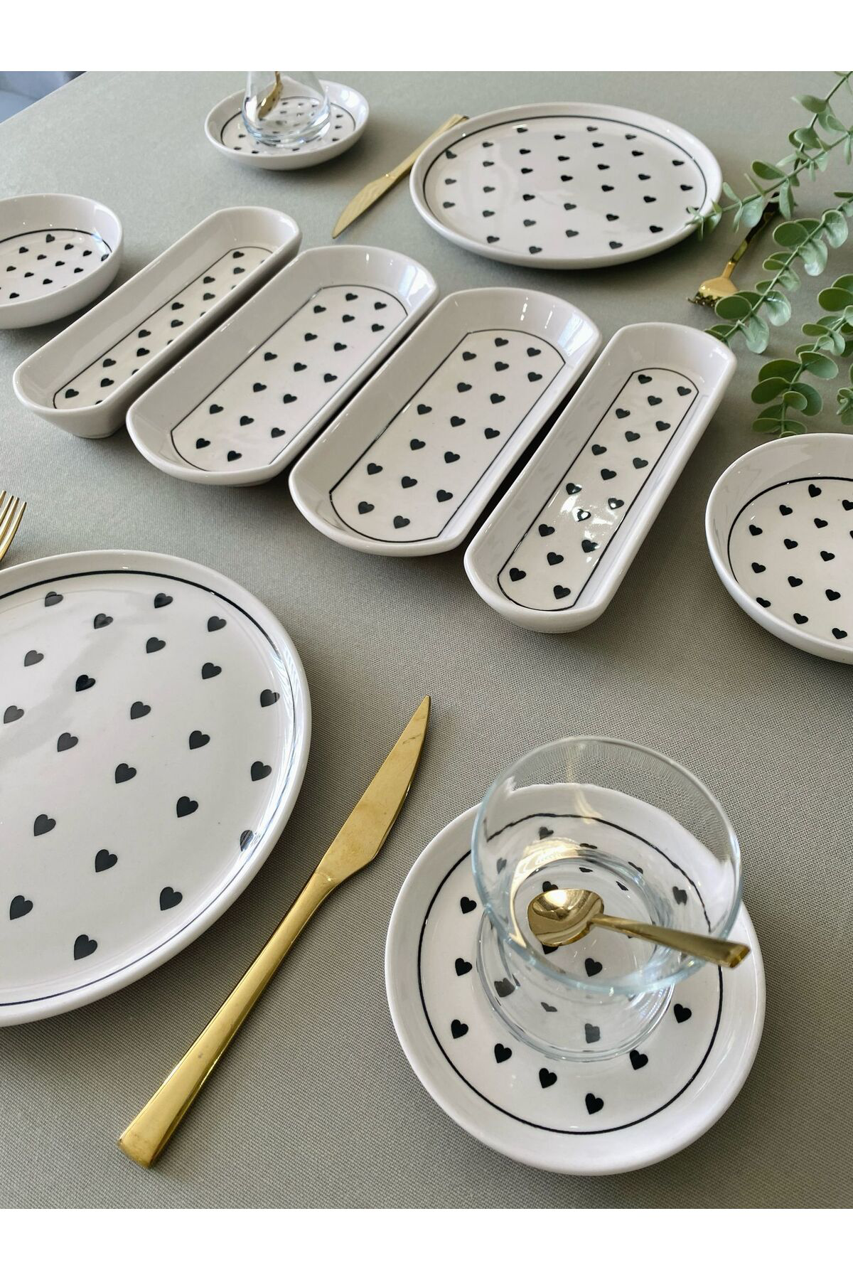 Love Desen Siyah 6 Kişilik 20 Parça Kahvaltı Takımı (Sosluklu)