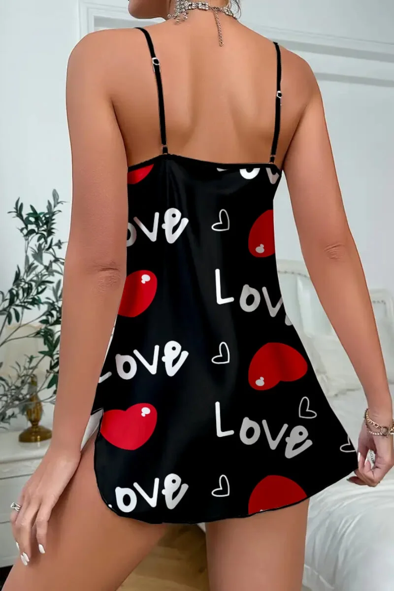Love Desenli Siyah Saten Gecelik - Kadın Güzellik İçin Şık ve Konforlu Seçenek