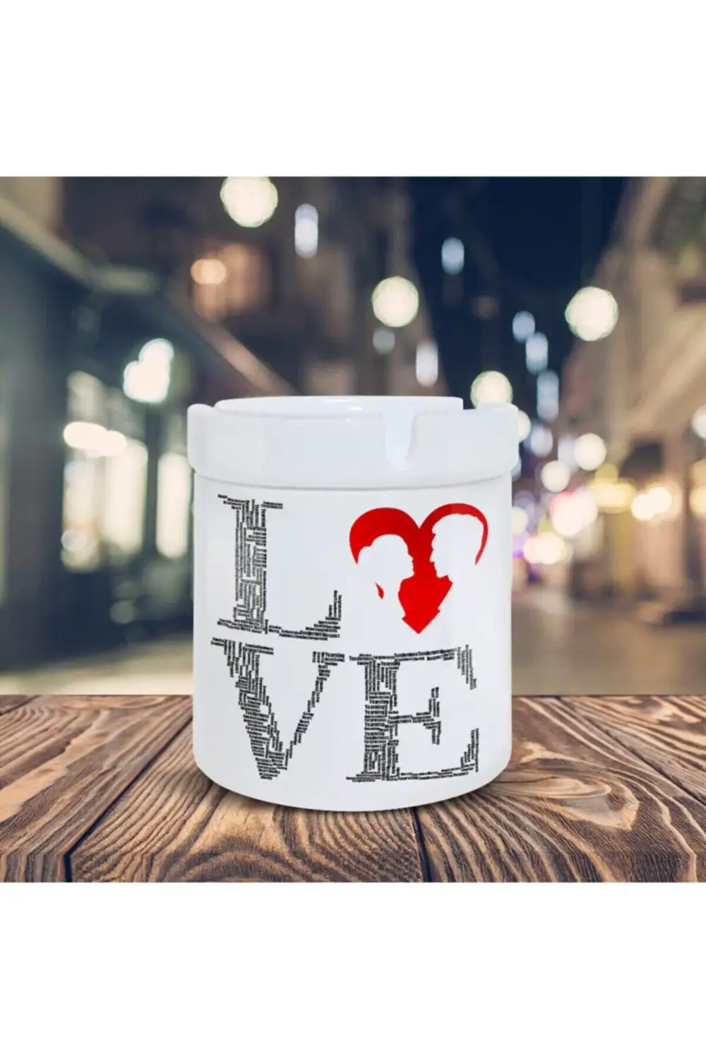 Love Yazılı Romantik Çift Baskılı Küllük