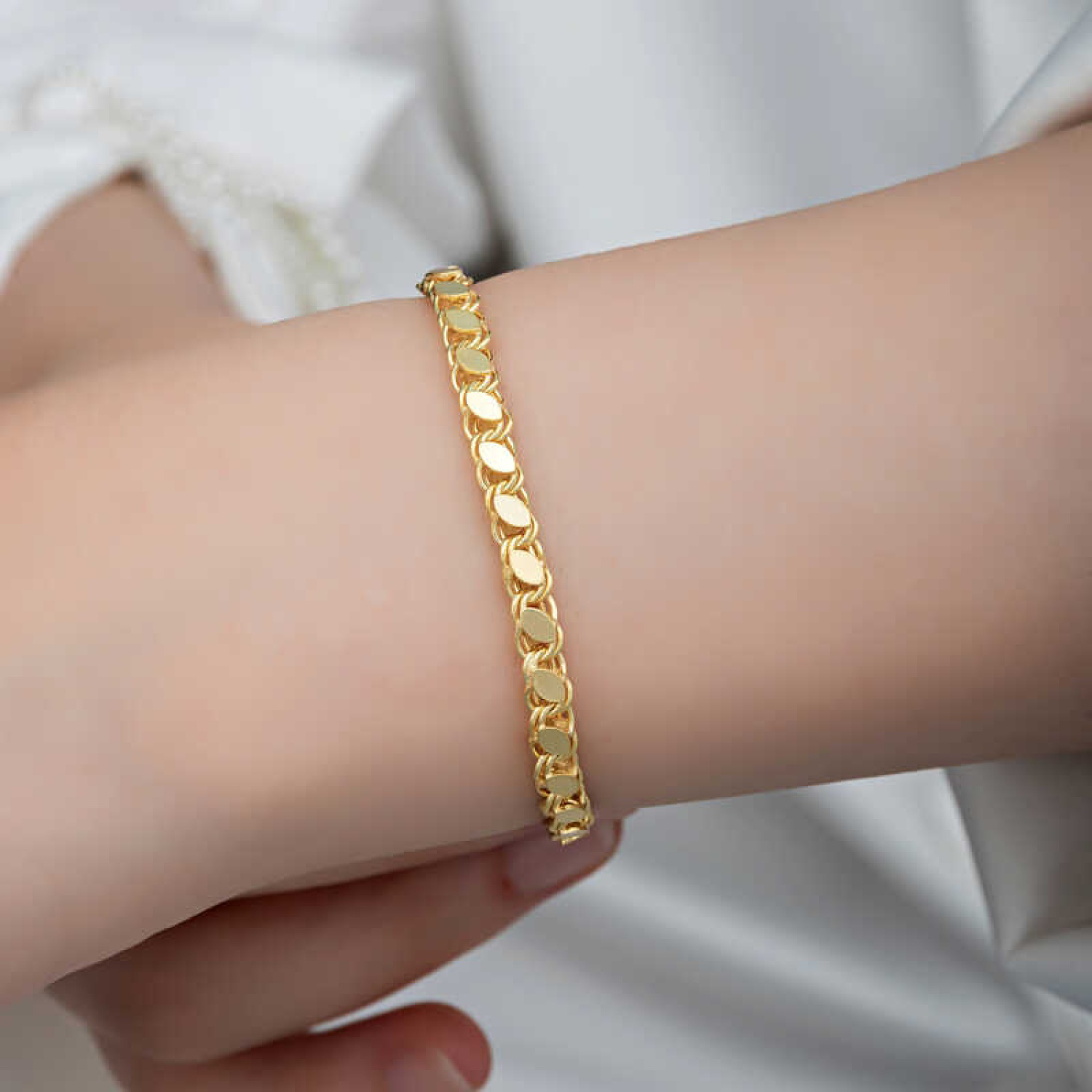 Lucky Life 925 Ayar Gumuss Gold Pullu Zincir Lucky Life Kadın Bil Lucky Life 925 Ayar Gumuss Gold Pullu Zincir Lucky Life Kadın Bil