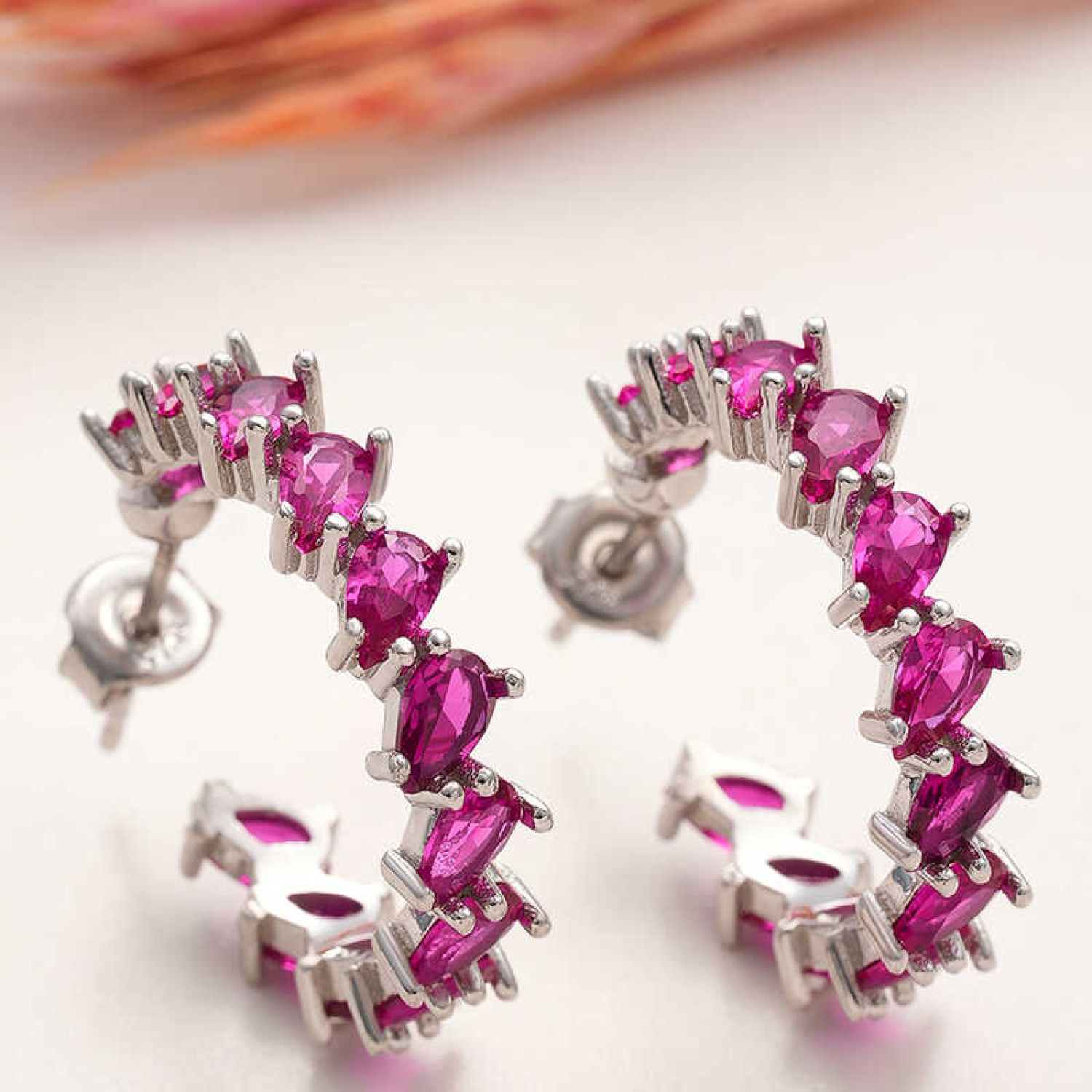 Lucky Life 925 Ayar Gumuss Pembe Taşlı Damla Çivili Lucky Life Lu
