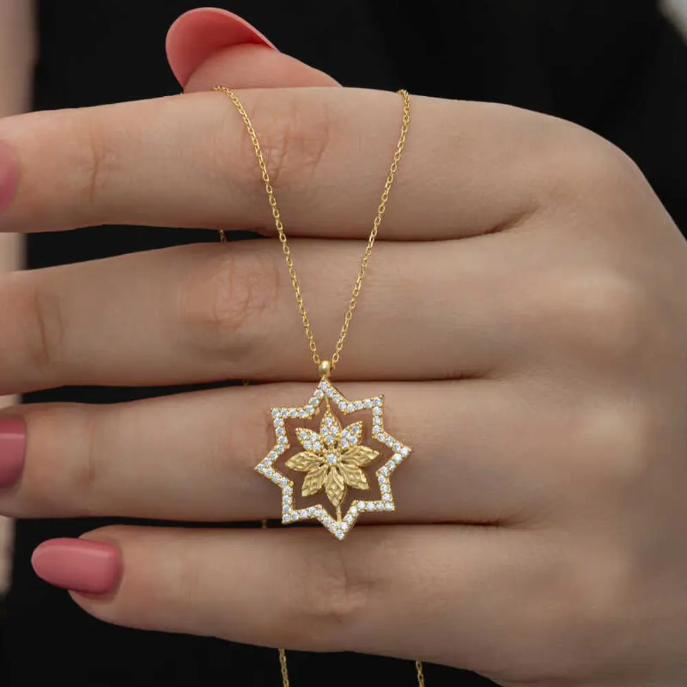 Lucky Life 925 Ayar Gumuss Gold Kar Tanesi Lucky Life Kadın Kolye Fiyatı, Yorumları ve Özellikleri