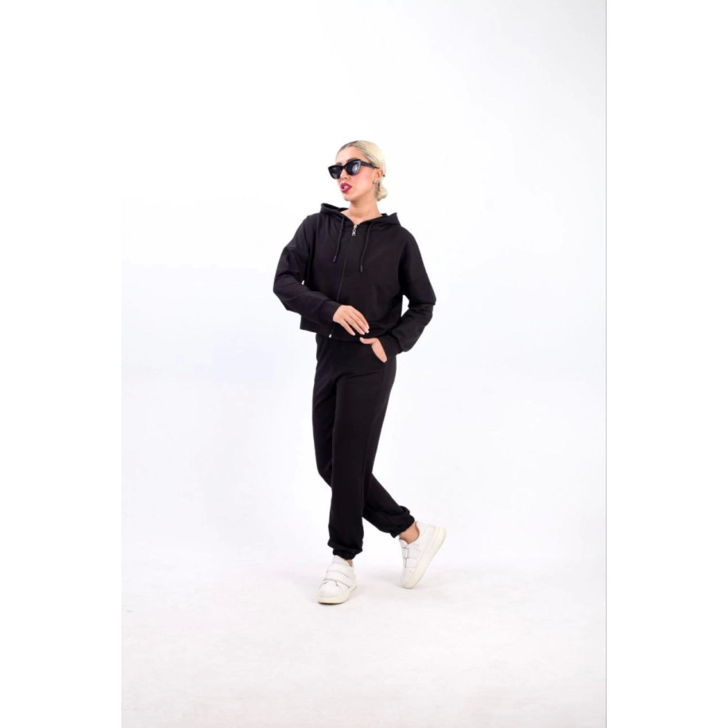 Lucky Life Iki Iplik Kapüşonlu Fermuarlı Crop Oversize Hırka Takı Lucky Life Iki Iplik Kapüşonlu Fermuarlı Crop Oversize Hırka Takı