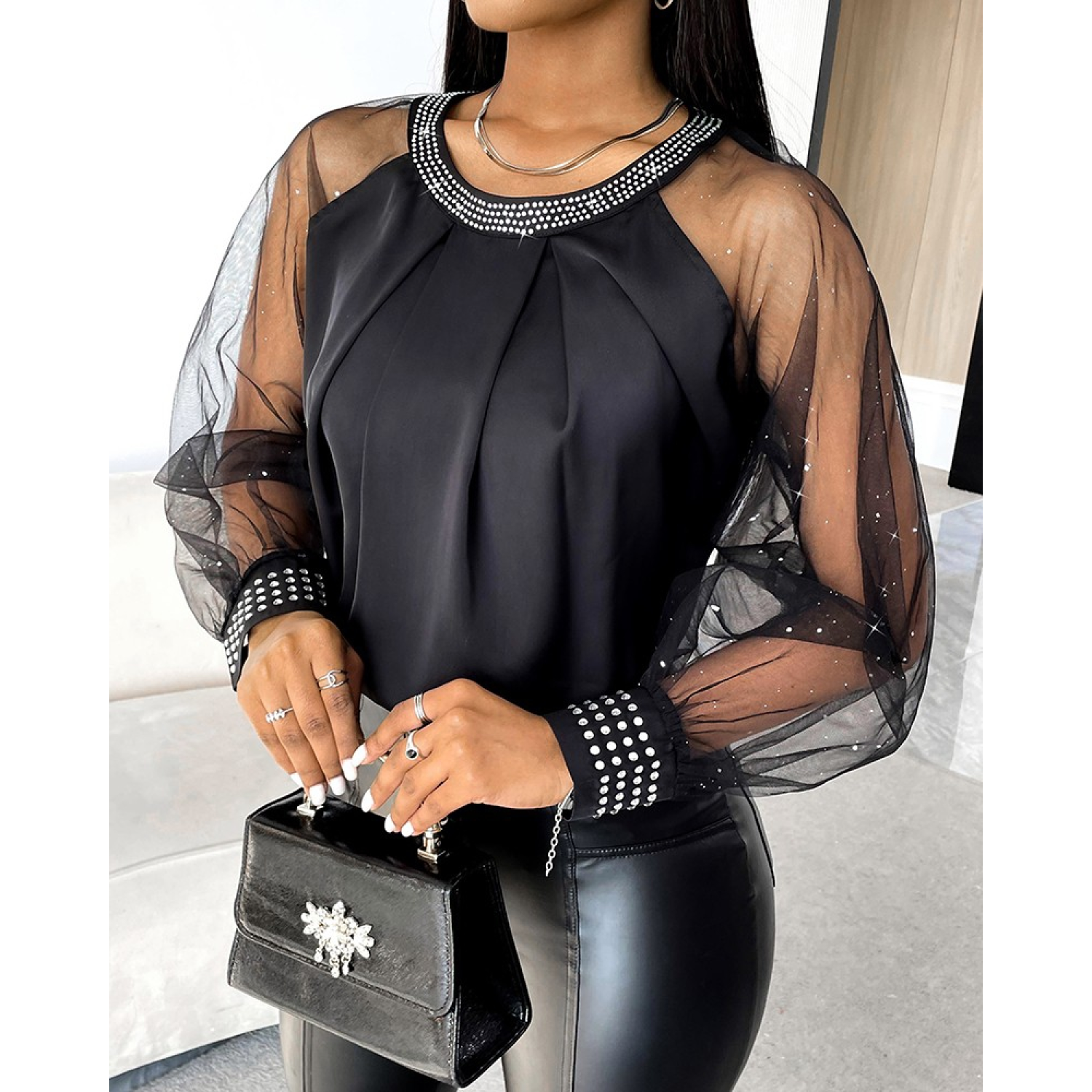 Lucky Life Kadın Uzun Kollu Bisiklet Yaka Taşlı Kol Tül Detaylı S