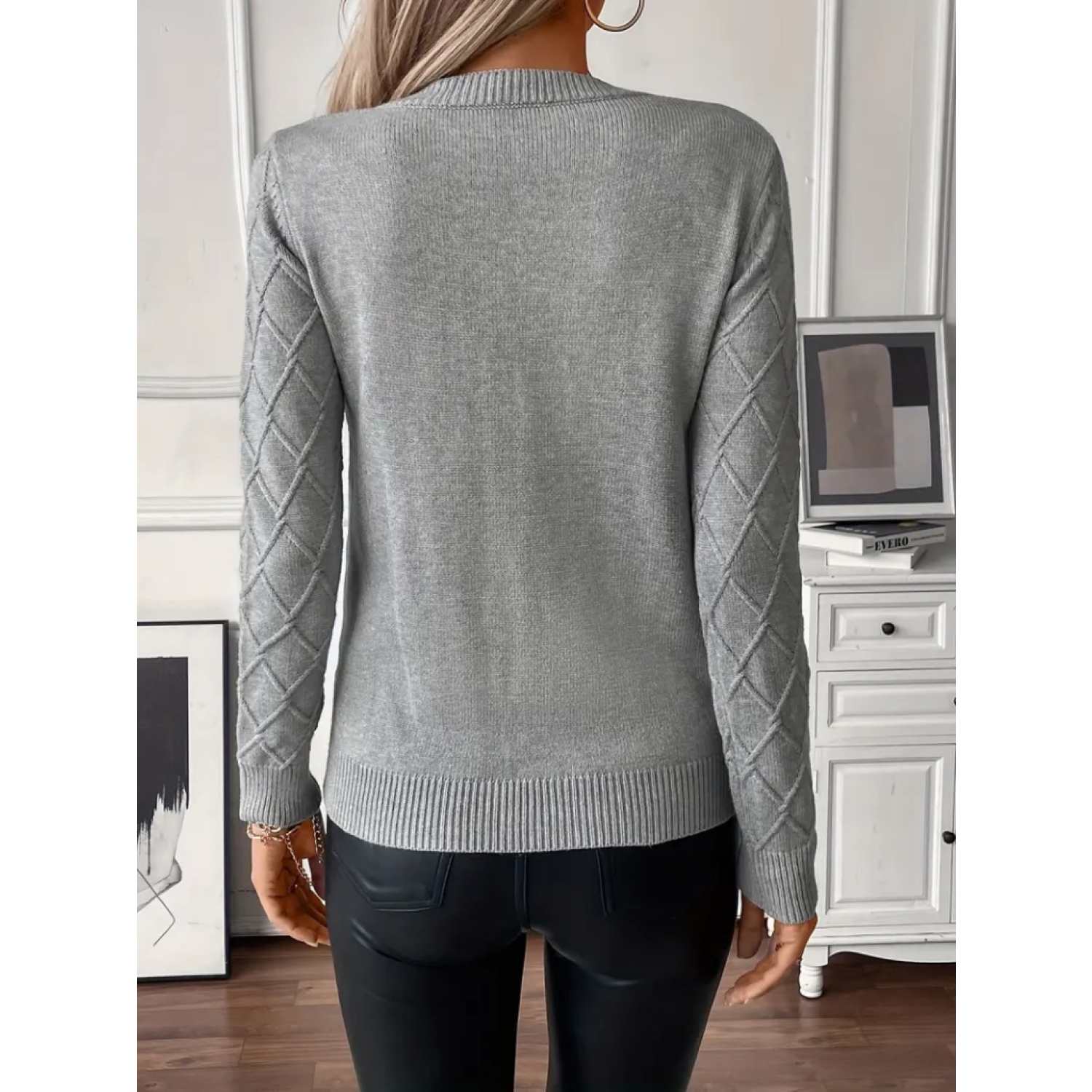 Lucky Life Kadın Uzun Kollu Bisiklet Yaka Geometrik Desenli Triko Lucky Life Kadın Uzun Kollu Bisiklet Yaka Geometrik Desenli Triko