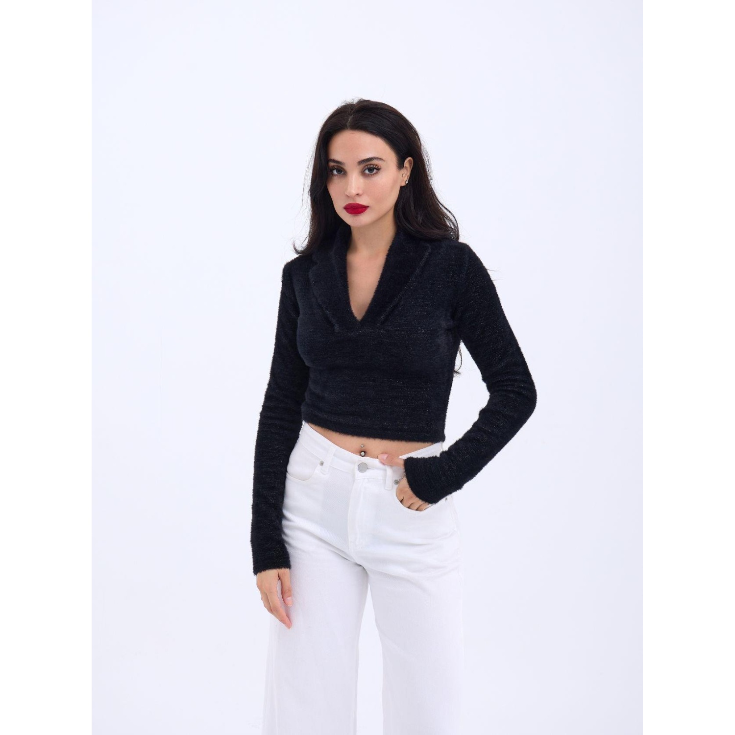 Lucky Life Kadın 531 TRİKO SİMLİ YAKALI CROP-SİYAH Lucky Life Kadın 531 TRİKO SİMLİ YAKALI CROP-SİYAH