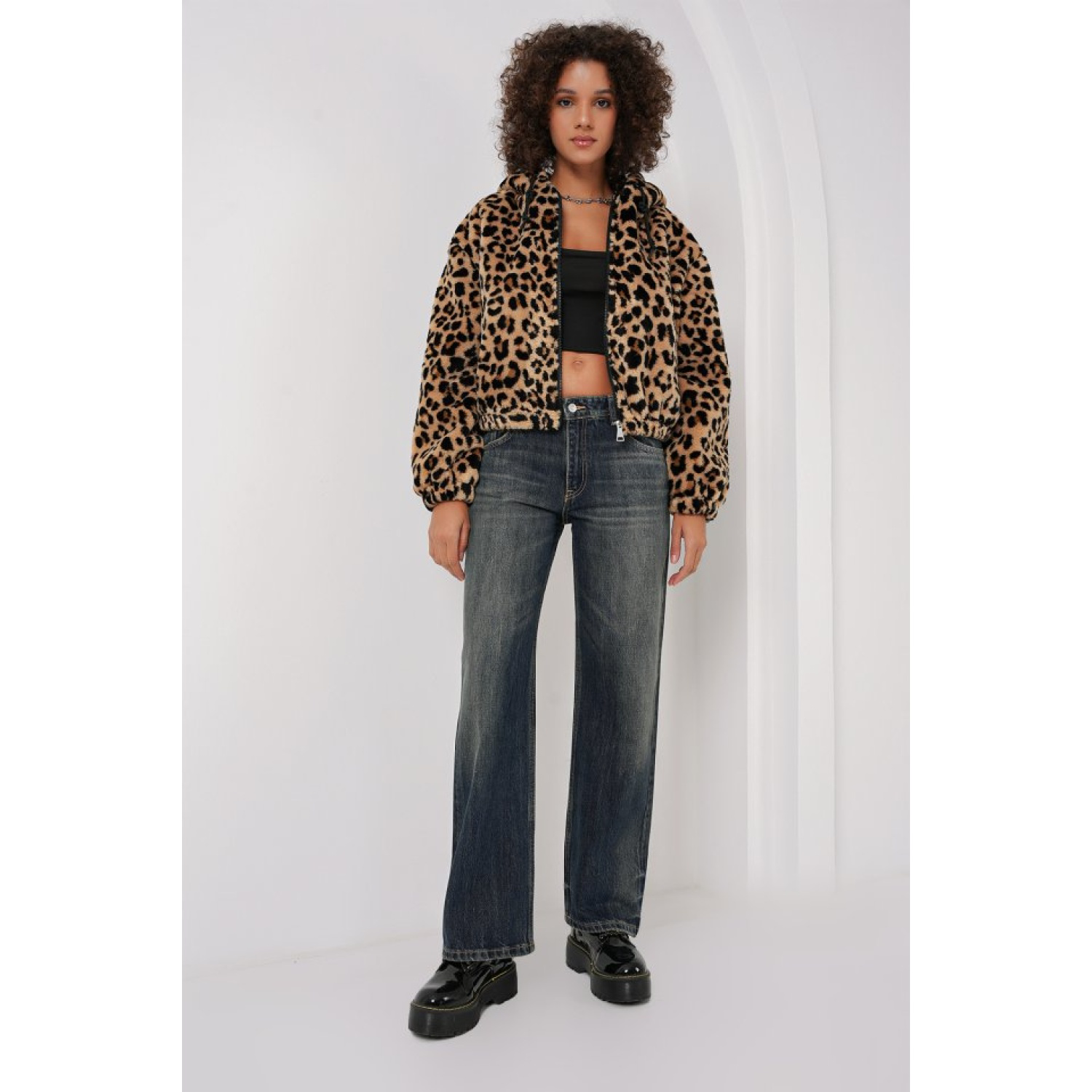 Lucky Life Kadın Kapüşonlu Peluş Crop Ceket - C. Kahverengi Lucky Life Kadın Kapüşonlu Peluş Crop Ceket - C. Kahverengi