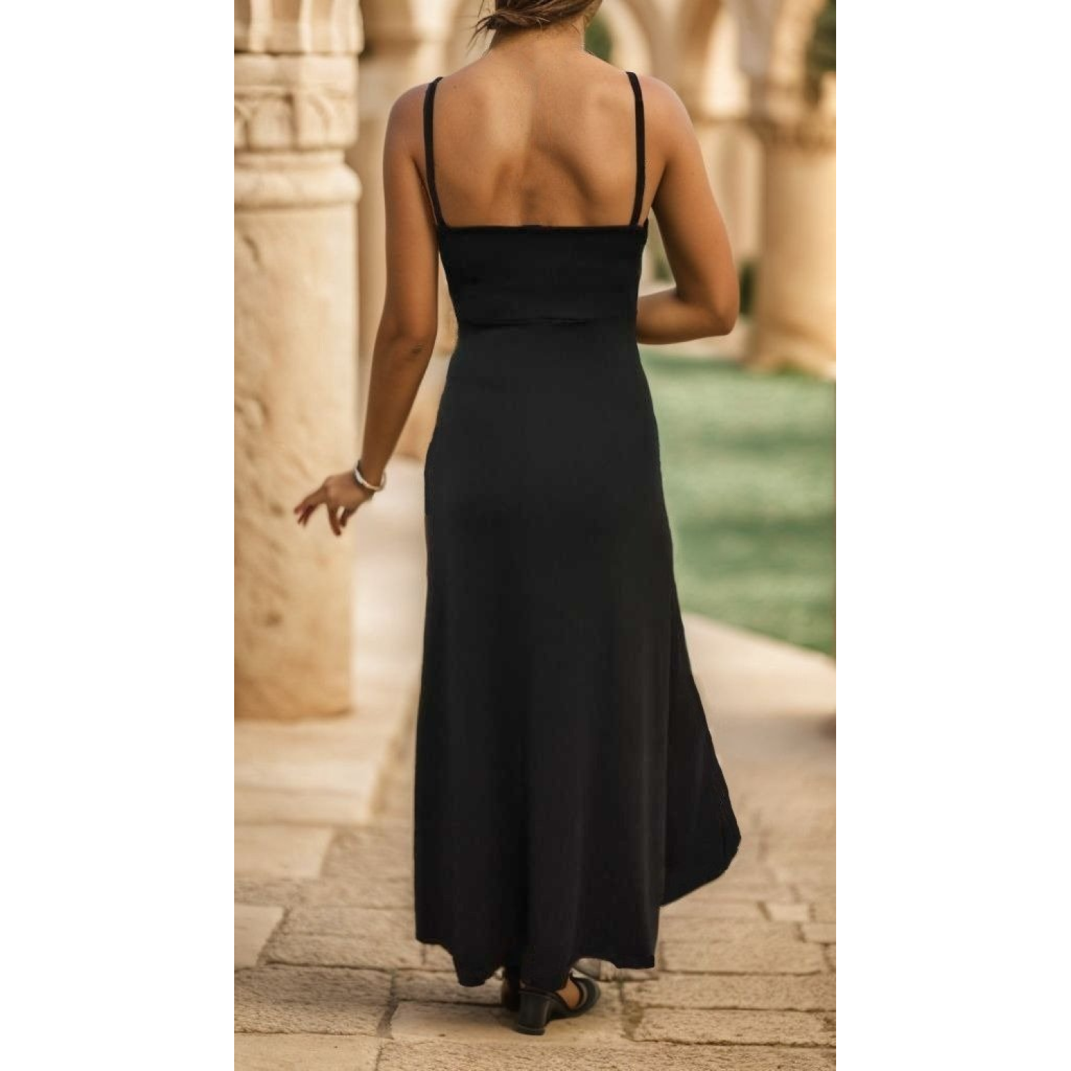 Lucky Life Kadın Ip Askılı Dekolteli Yırtmaç Detay Krep Elbise