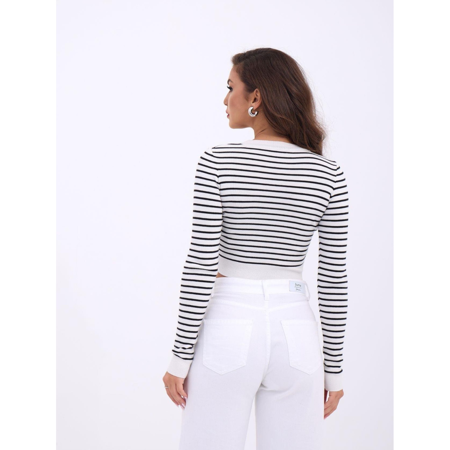 Lucky Life Kadın 211 TRİKO ÇİZGİLİ CROP-EKRU-SİYAH Lucky Life Kadın 211 TRİKO ÇİZGİLİ CROP-EKRU-SİYAH