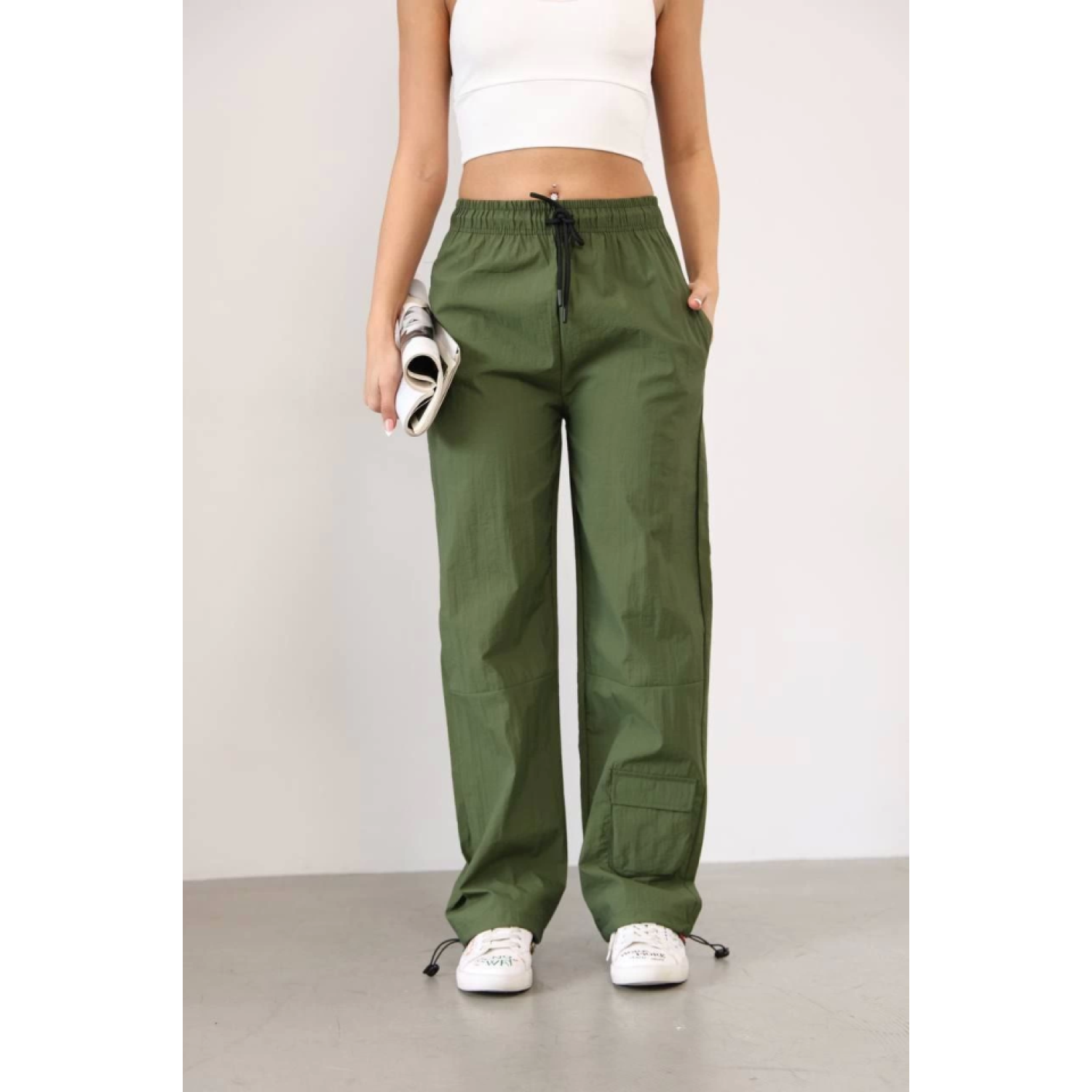 Lucky Life Kadın Paraşut Kumaş Paça Cepli Baggy Eşofman - Haki